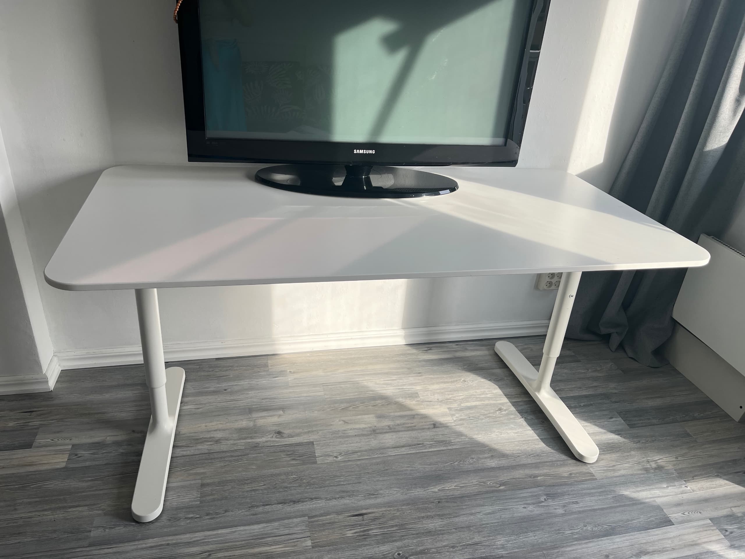 TROTTEN desk, white, 160x80 cm
