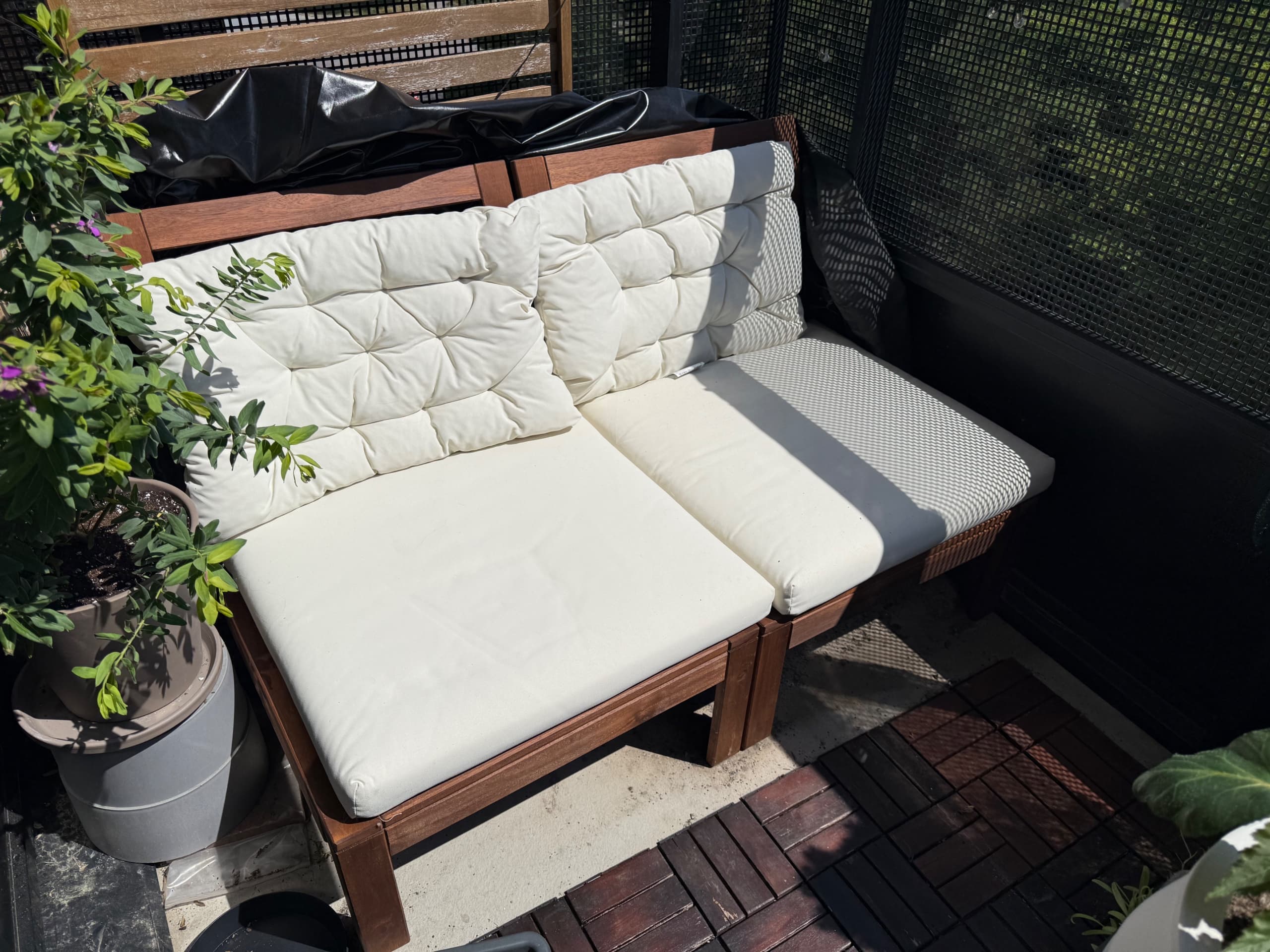 Outdoor sofa sections
