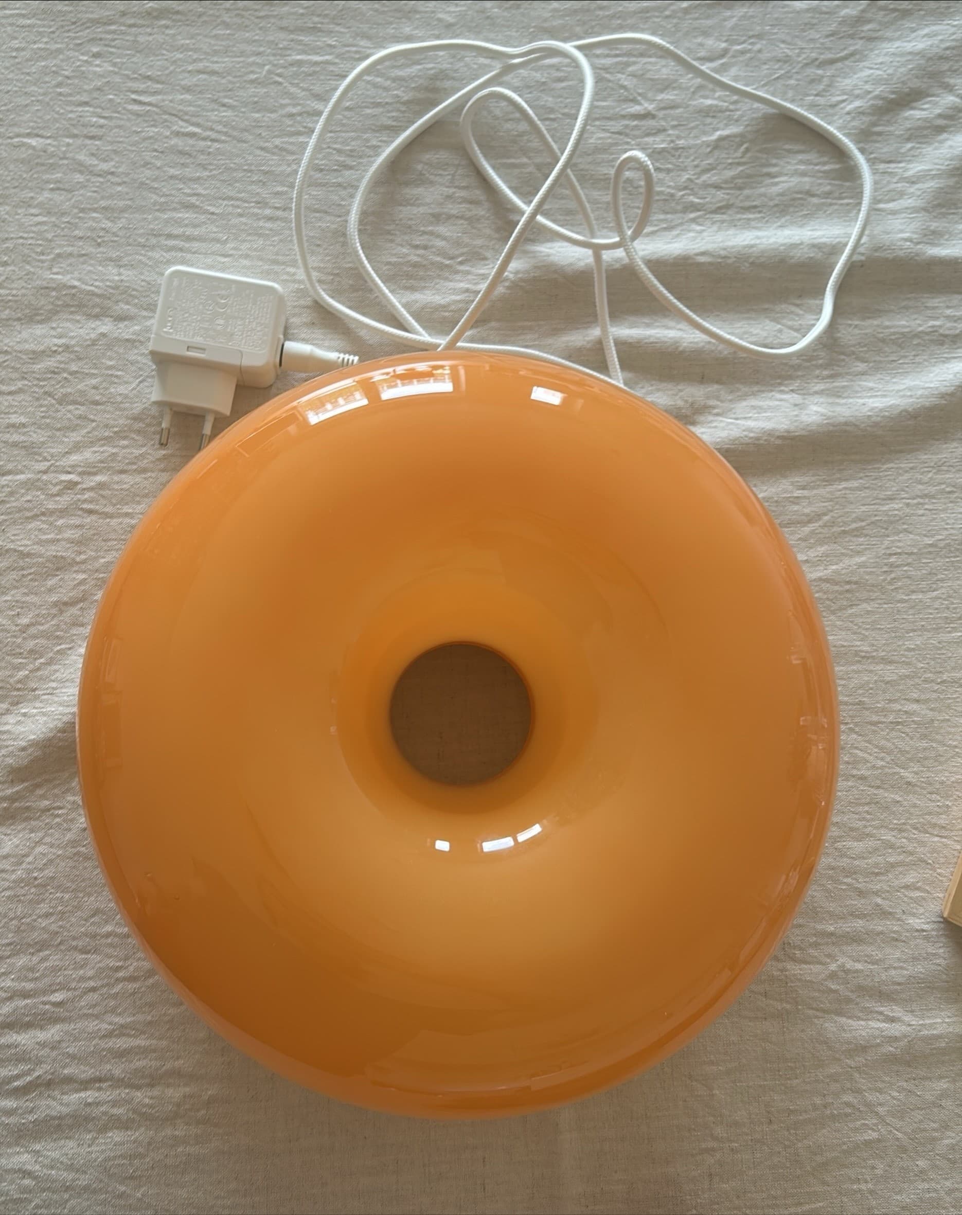 VARMBLIXT LED bord/vägglampa, orange glas/rund, 30 cm