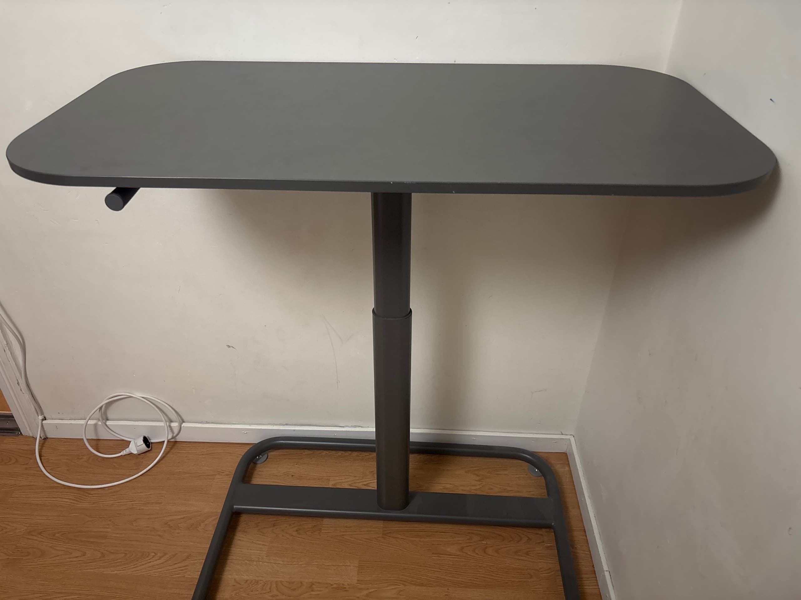 SEGRARE skrivbord sitt/stå, mörkgrå, 110x60 cm
