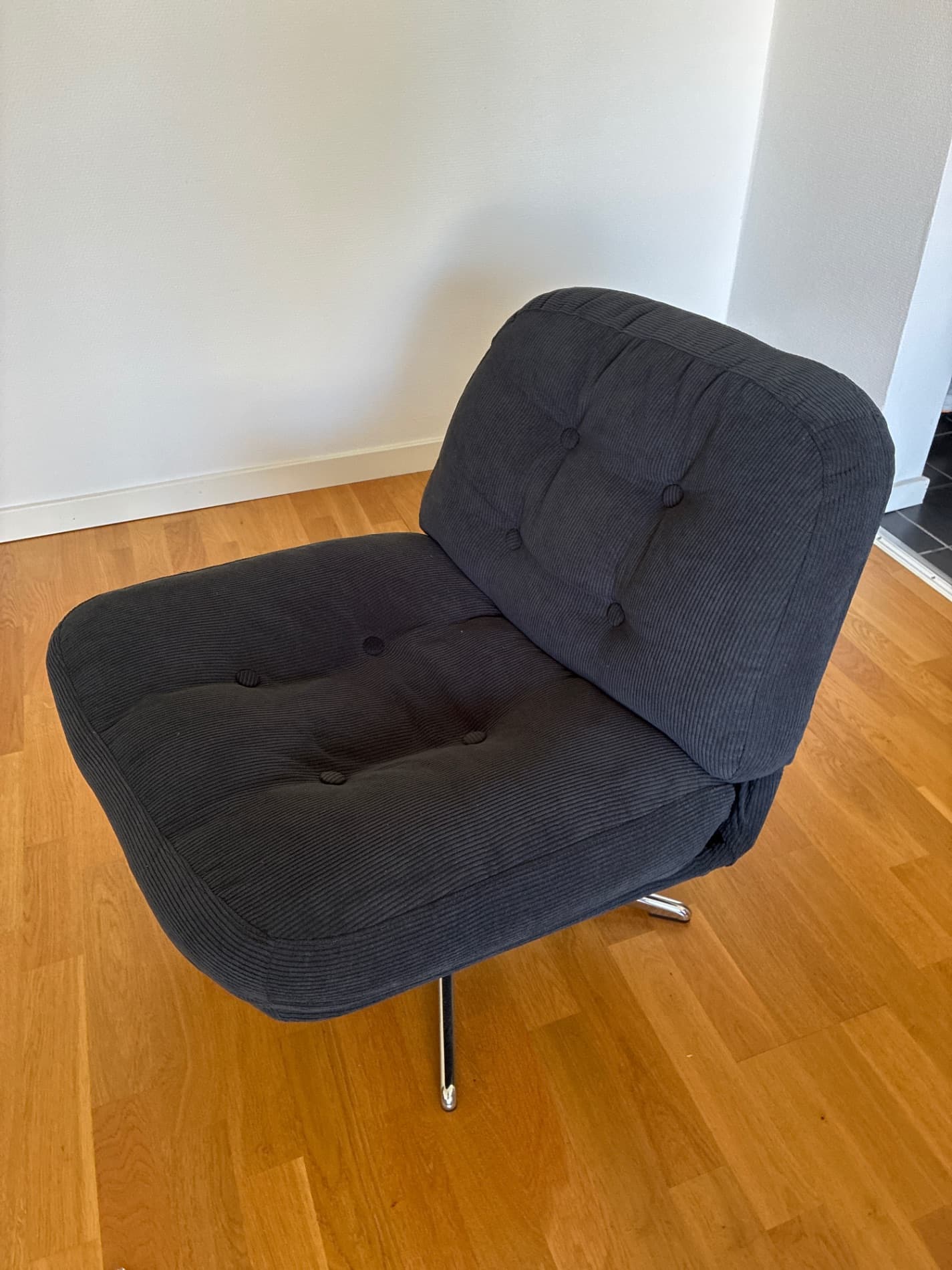 DYVLINGE swivel easy chair, Kelinge black