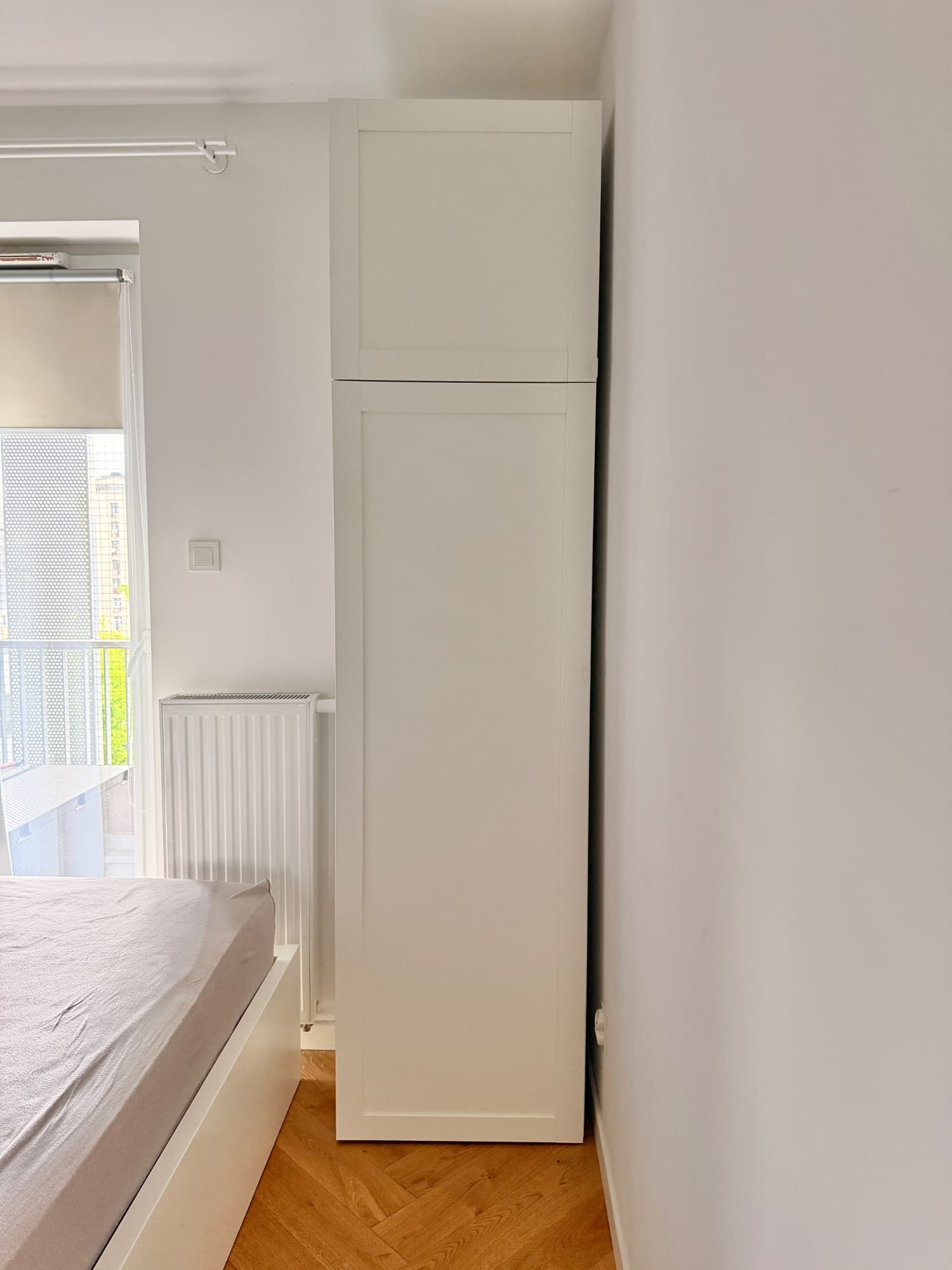 PLATSA szafa 4 drzwi+3 szuflady, biały/Fonnes biały, 120x57x241 cm