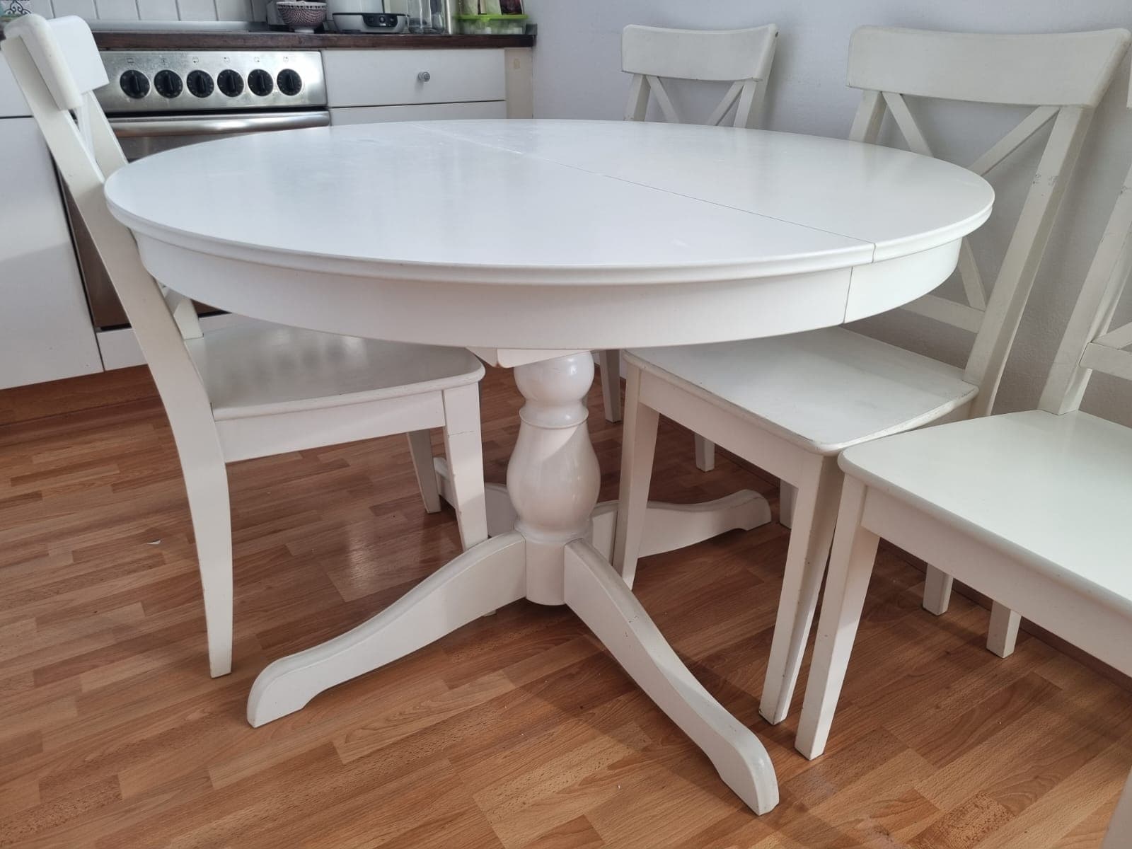 ROSENTORP / ROSENTORP stół i 4 krzesła, biały/Kilanda jasnobeżowy biały, 110/155 cm