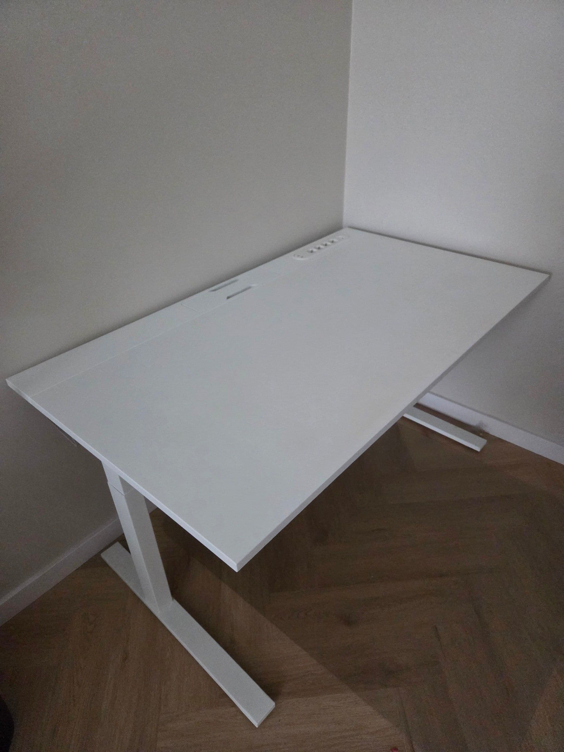 MITTZON biurko, biały, 140x80 cm