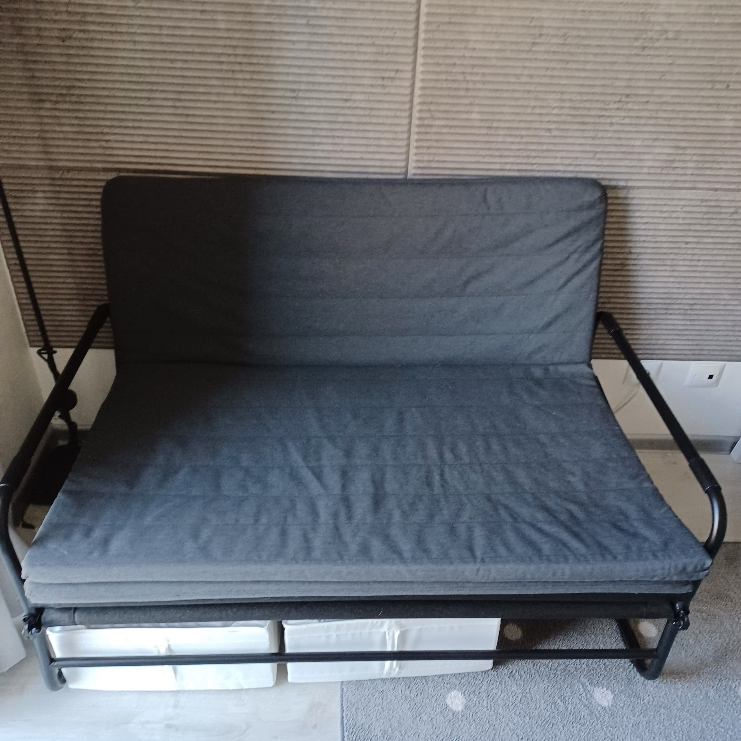 HAMMARN sofa rozkładana, Knisa ciemnoszary/czarny