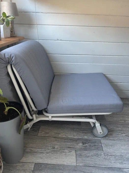 LYCKSELE MURBO fotel rozkładany, Knisa jasnoszary