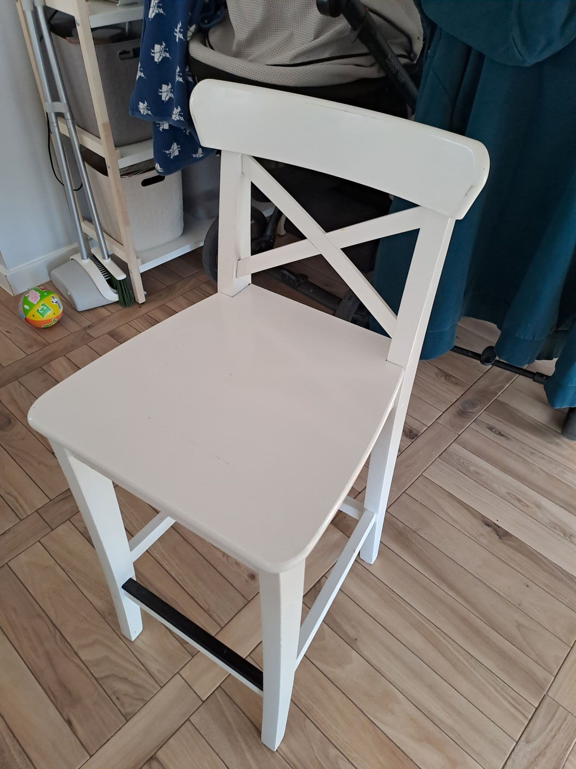 ROSENTORP Stołek barowy z oparciem, wysokość blatu/biały, 63 cm