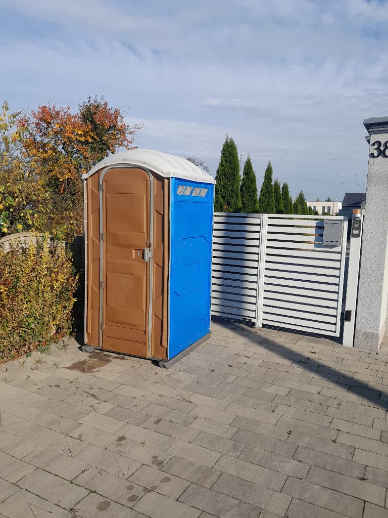 TOALETA PRZENOŚNA BU zawieszka ze sznureczkiem, 9 szt, biały