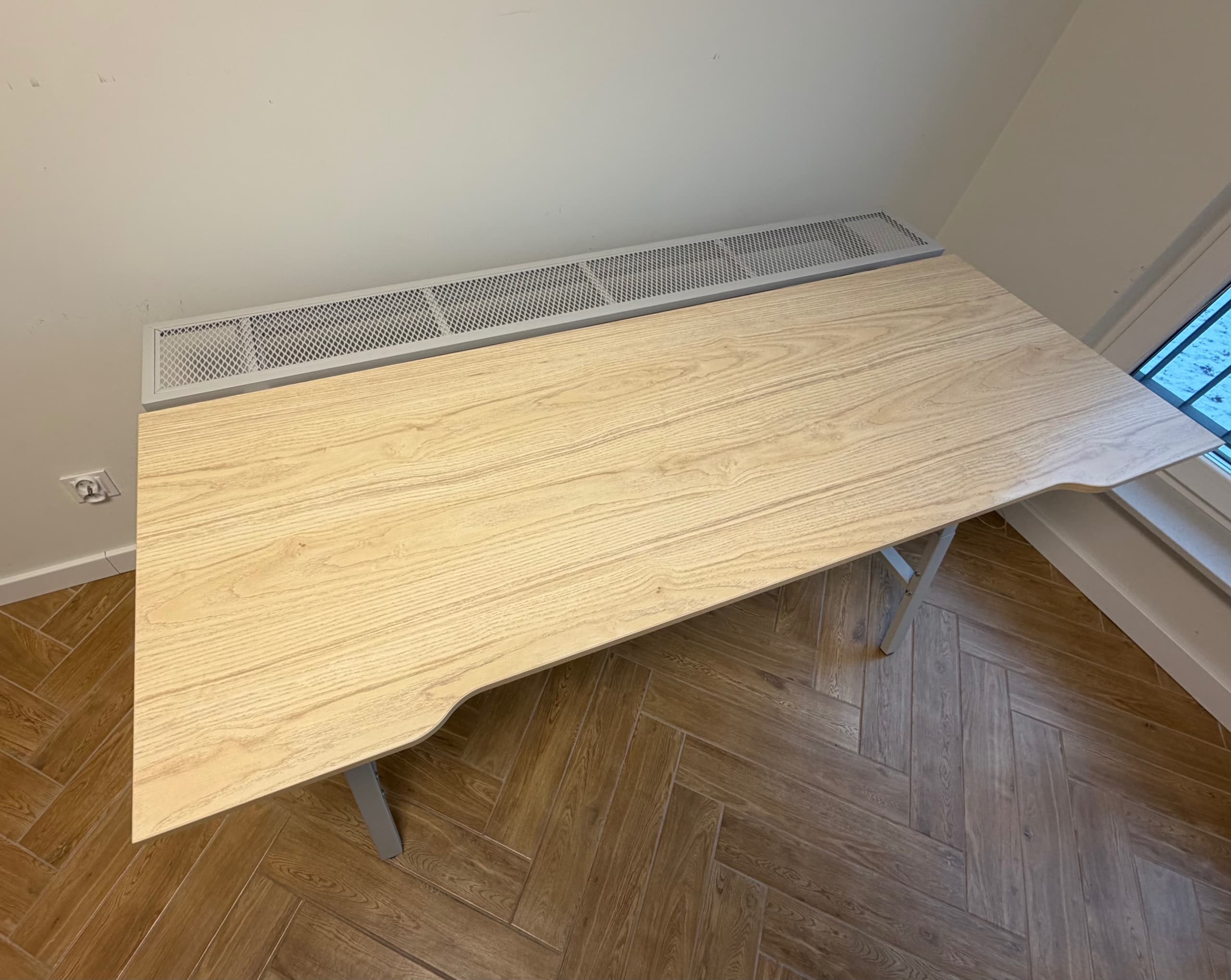 UTESPELARE biurko gamingowe, imitacja jesionu/szary, 160x80 cm