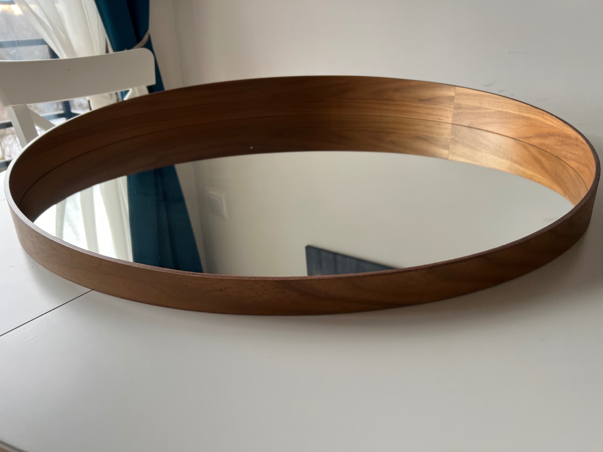 STOCKHOLM lustro, okleina orzechowa, 80 cm