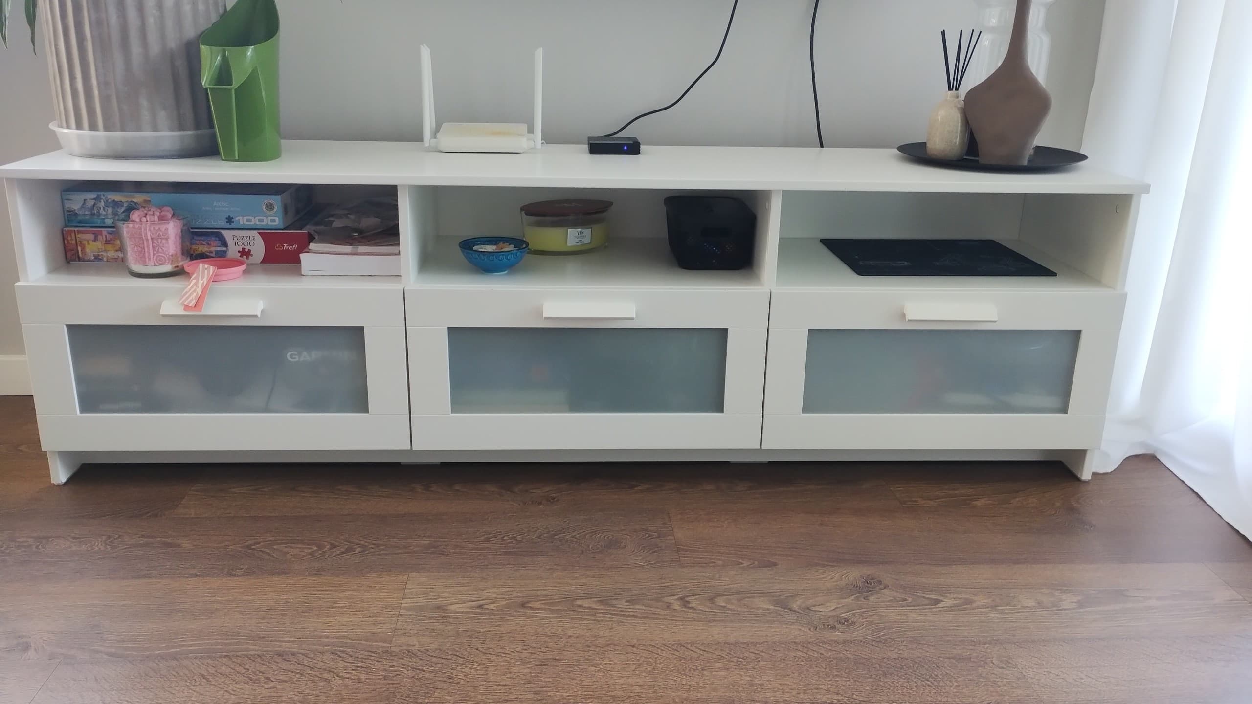 BRIMNES szafka pod TV, biały, 180x41x53 cm