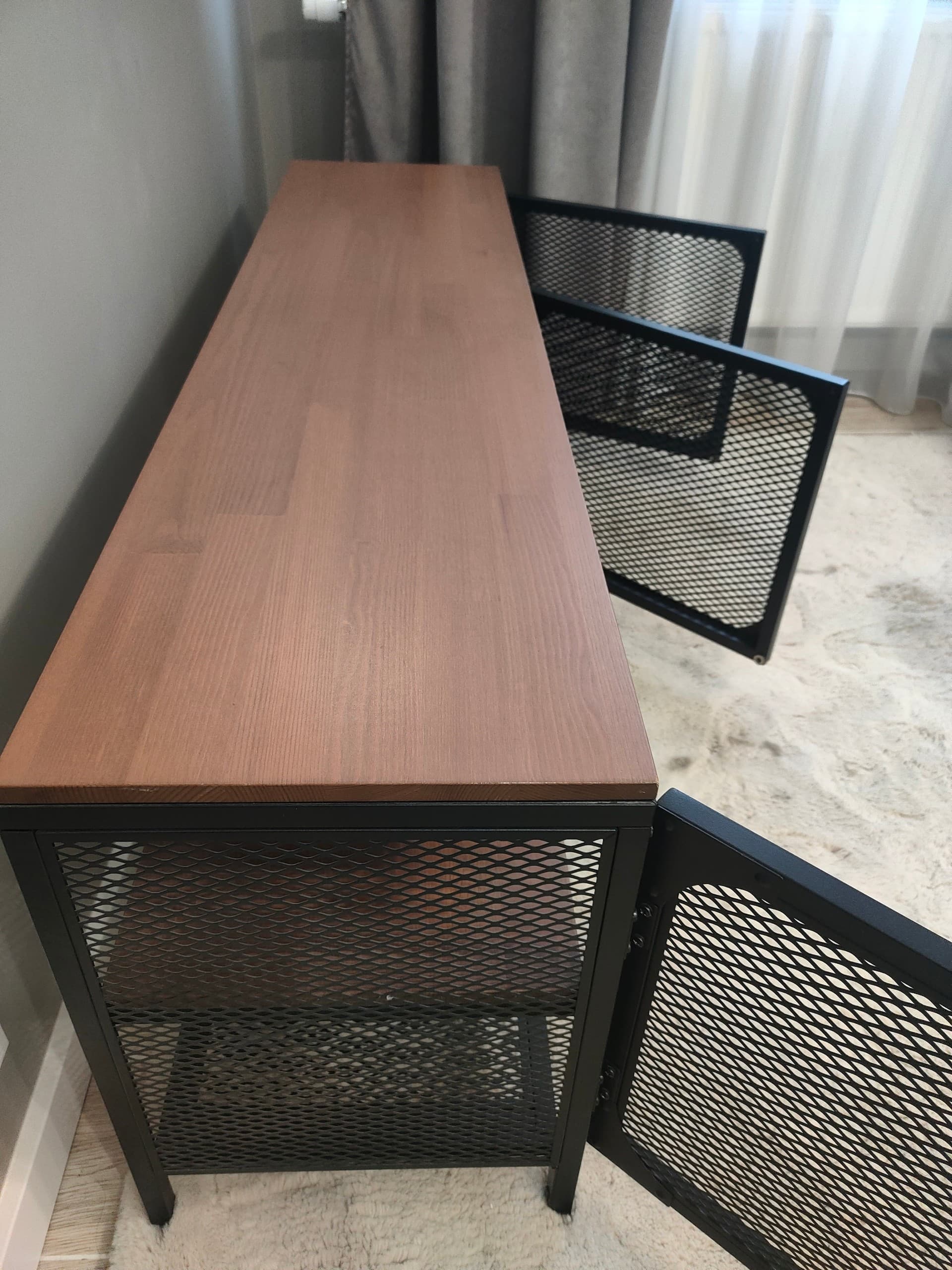 FJÄLLBO szafka pod TV, czarny, 150x36x54 cm