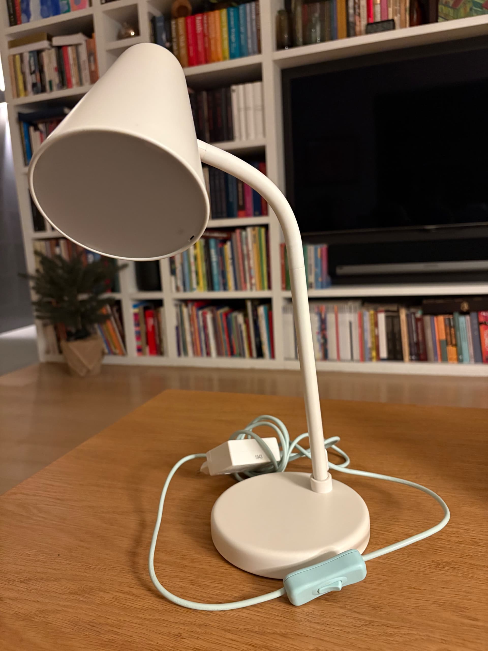 Lampy stołowe