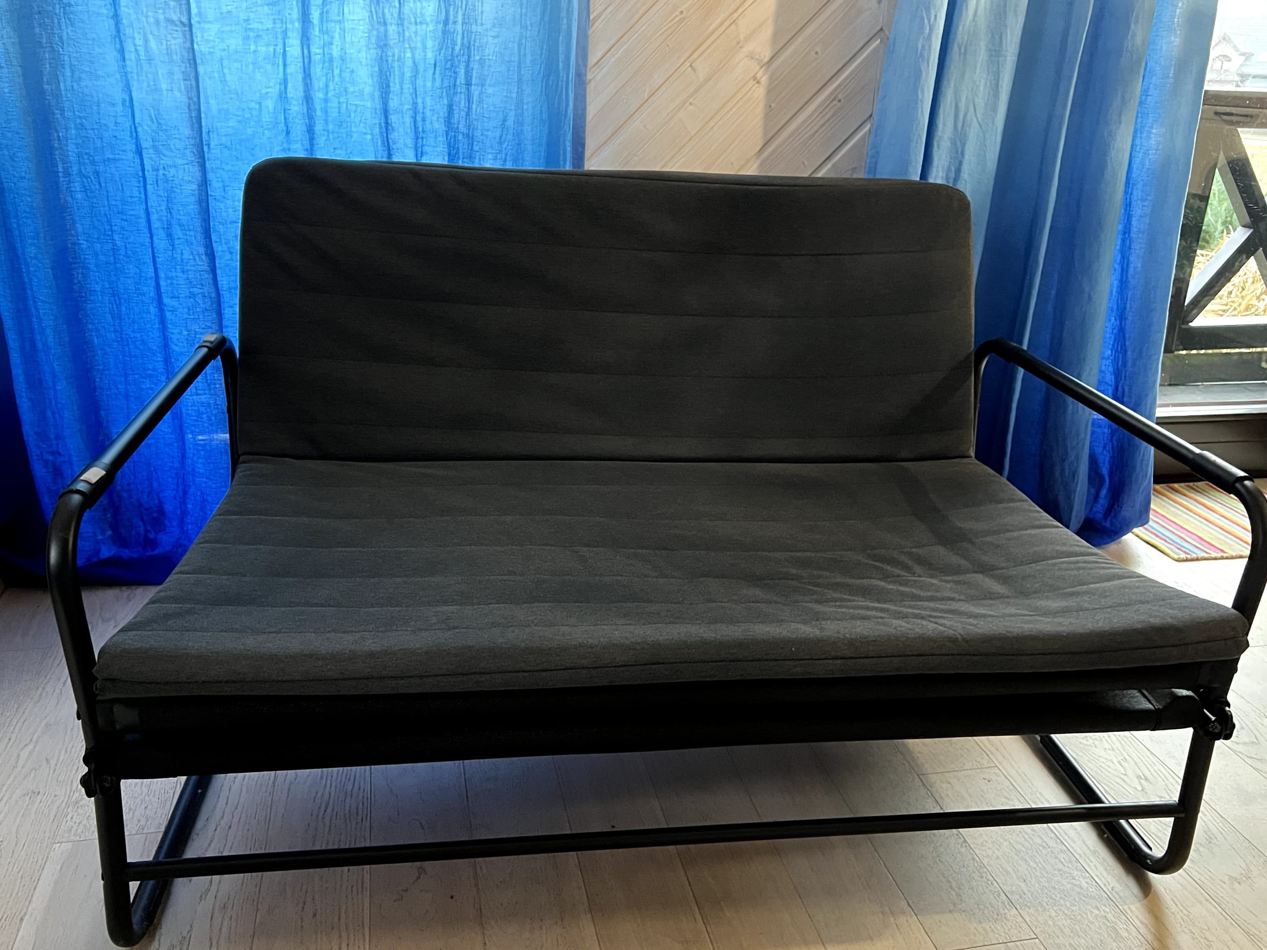 HAMMARN sofa rozkładana, Knisa ciemnoszary/czarny