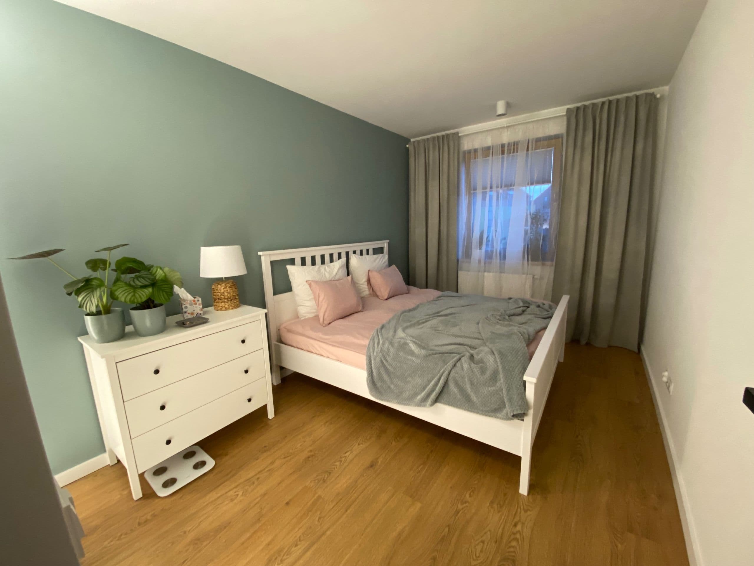 Łóżko HEMNES 180x200