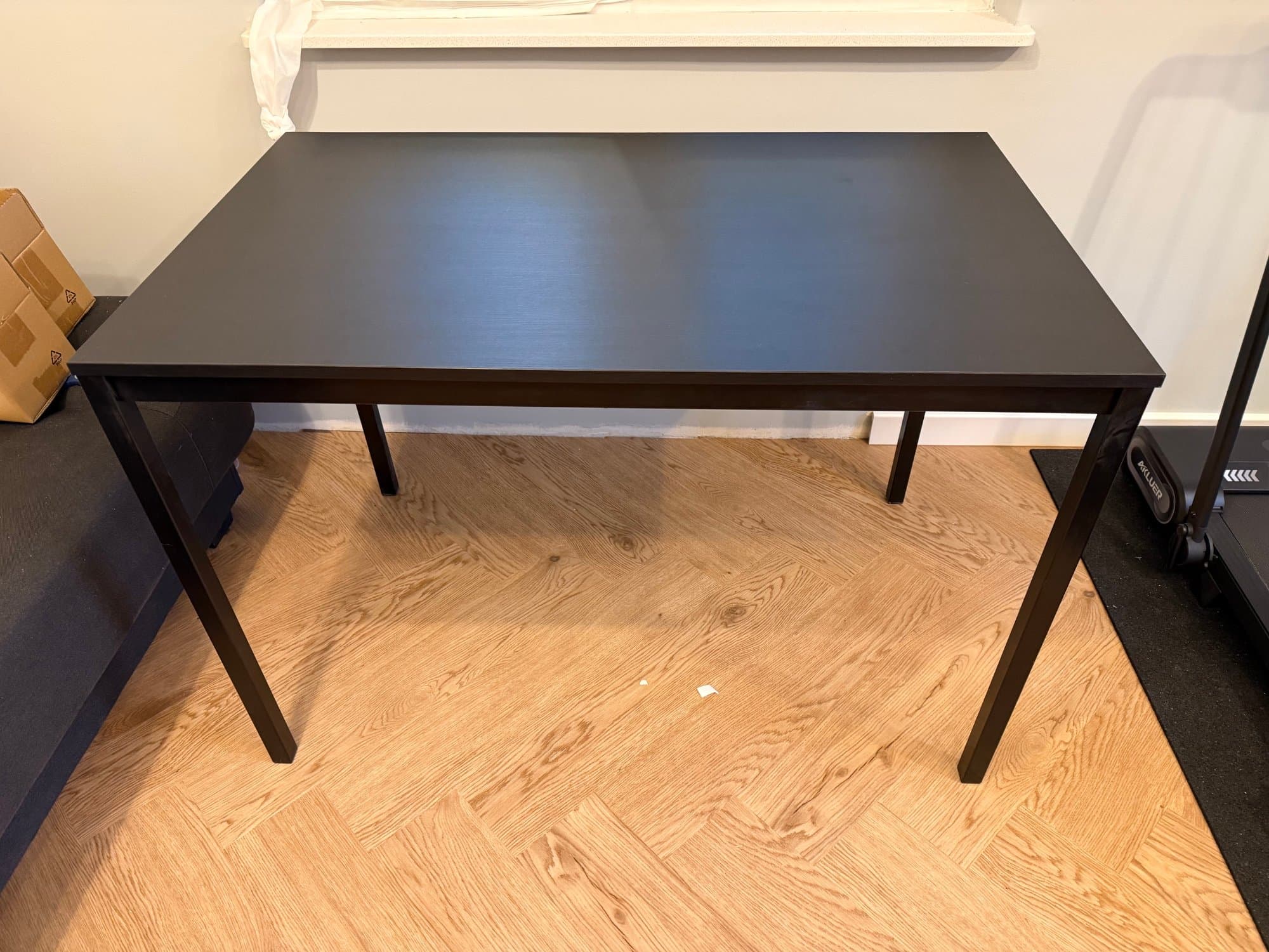 IKEA TARENDO stół, czarny, 110x67 cm