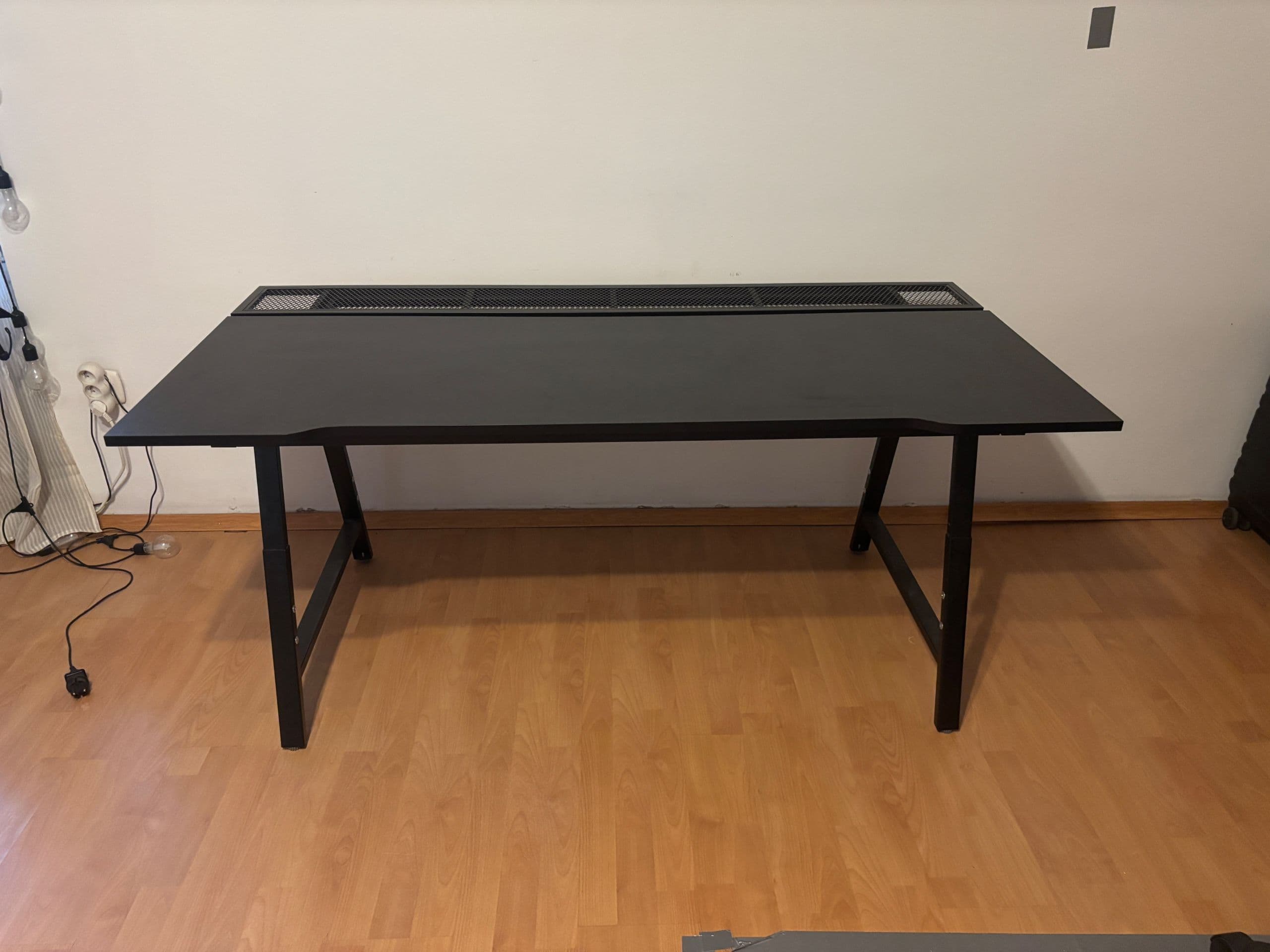 UTESPELARE biurko gamingowe, czarny, 160x80 cm