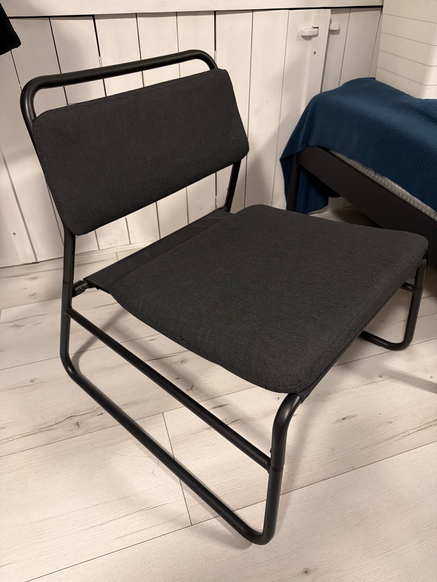 LINNEBÄCK fotel, Vissle ciemnoszary