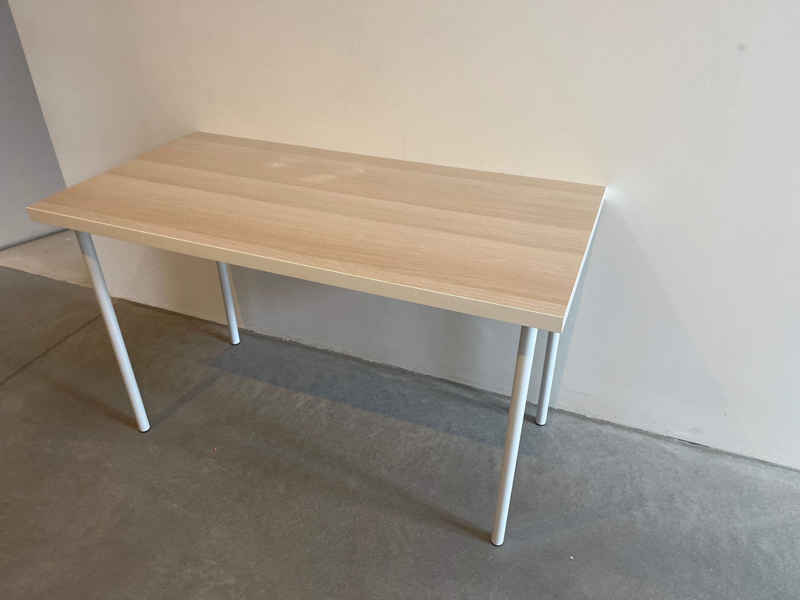 LINNMON / ADILS stół, imitacja dębu bejcowanego na biało/biały, 100x45 cm