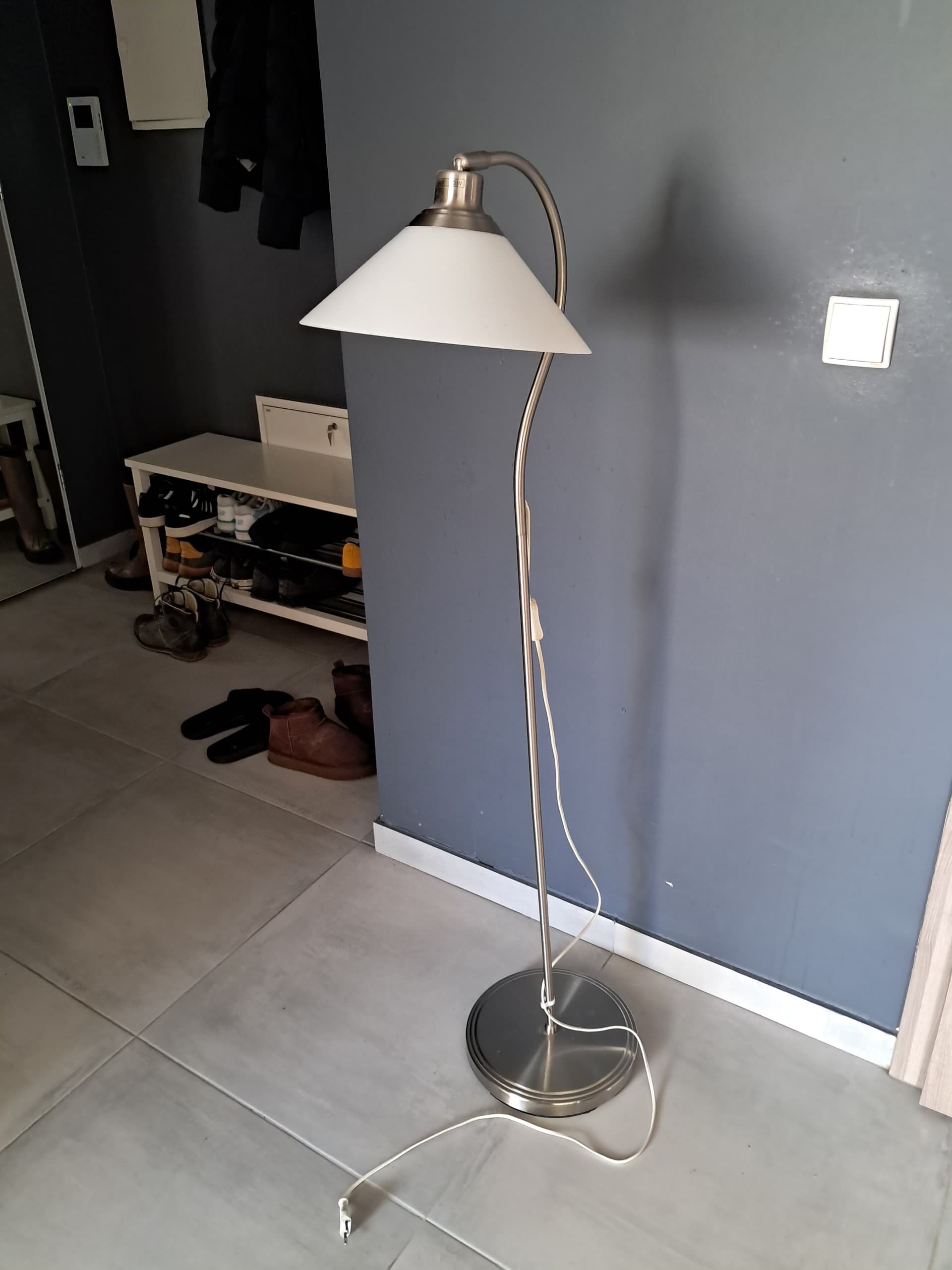 Lampy ścienne i kinkiety