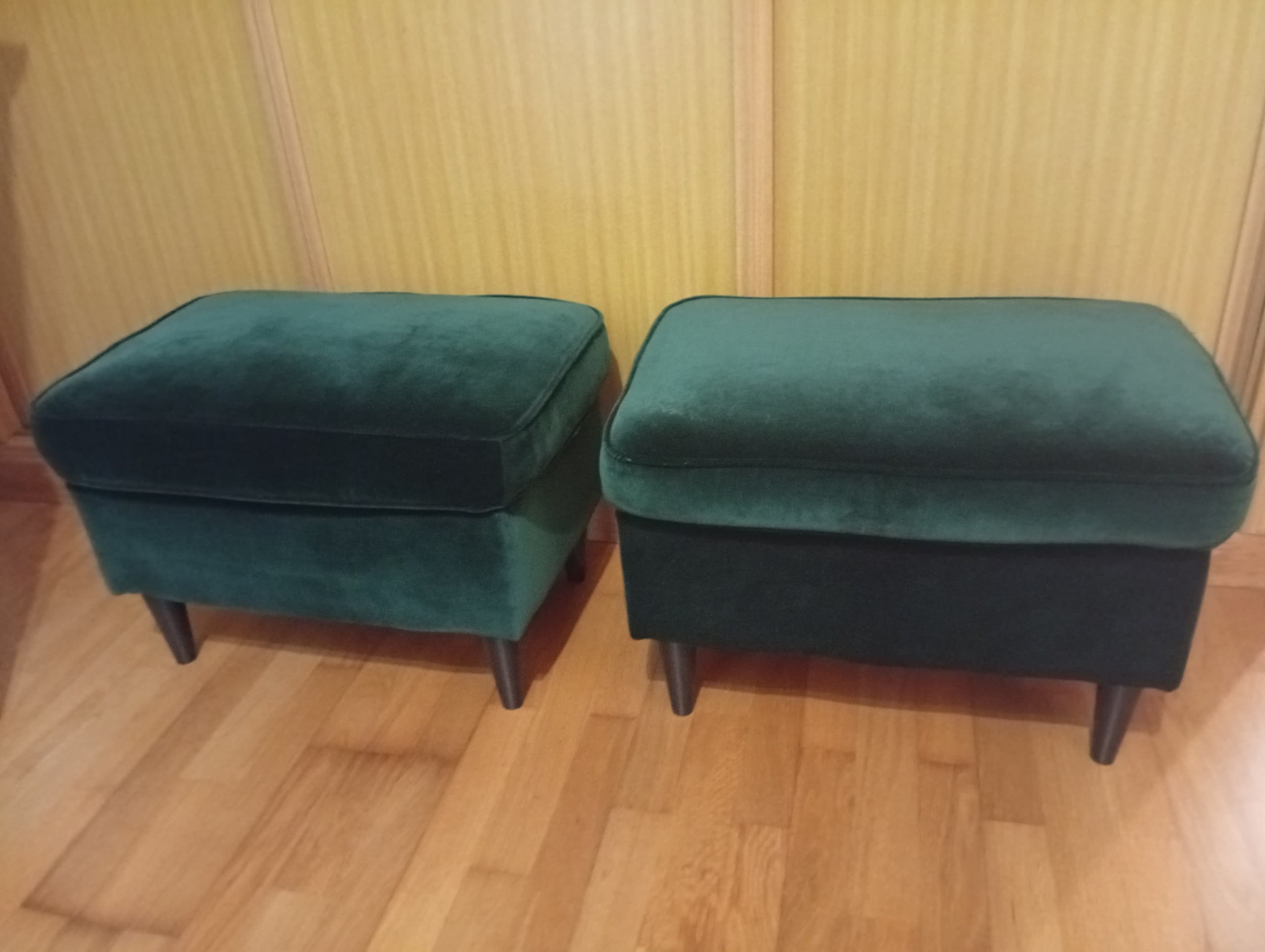 STRANDMON Repousa-pés, Djuparp verde escuro