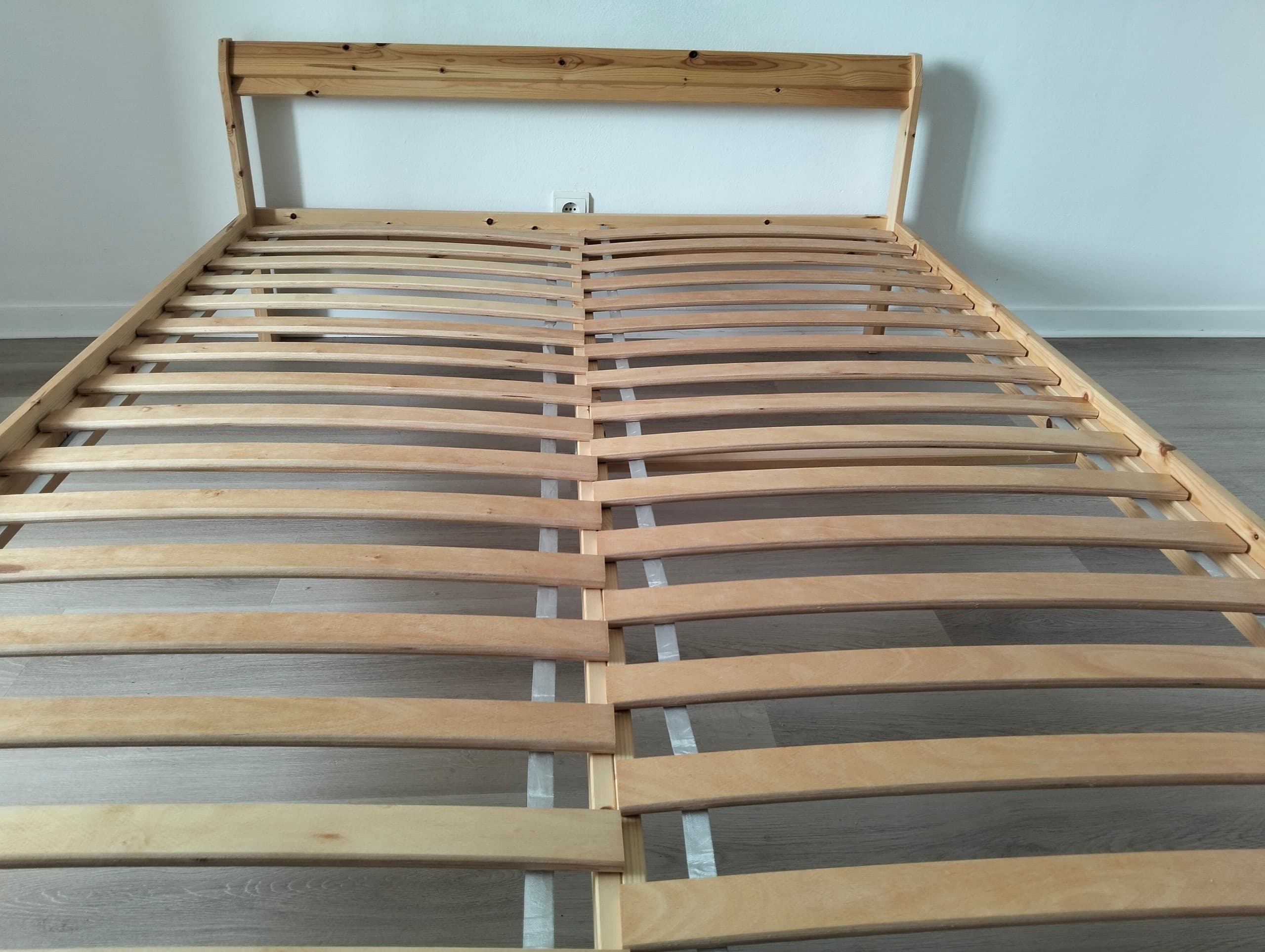 NEIDEN bed frame, pine/Luröy, 140x200 cm