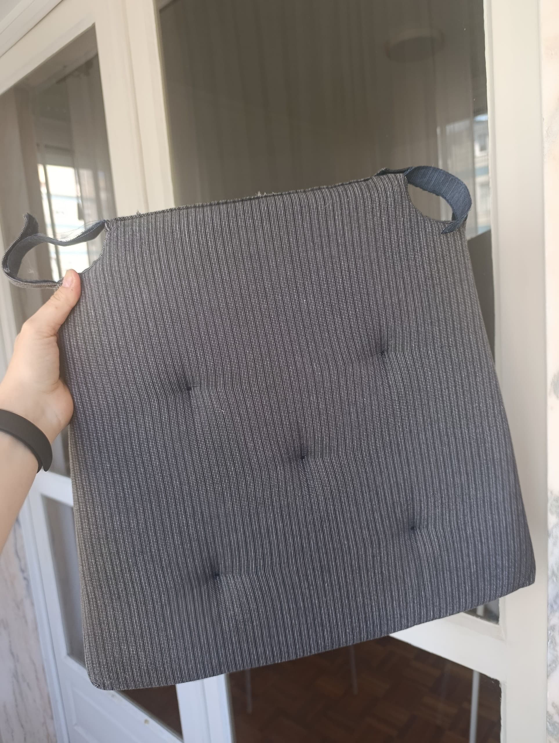JUSTINA chair pad, grey, 42/35x40x4 cm
