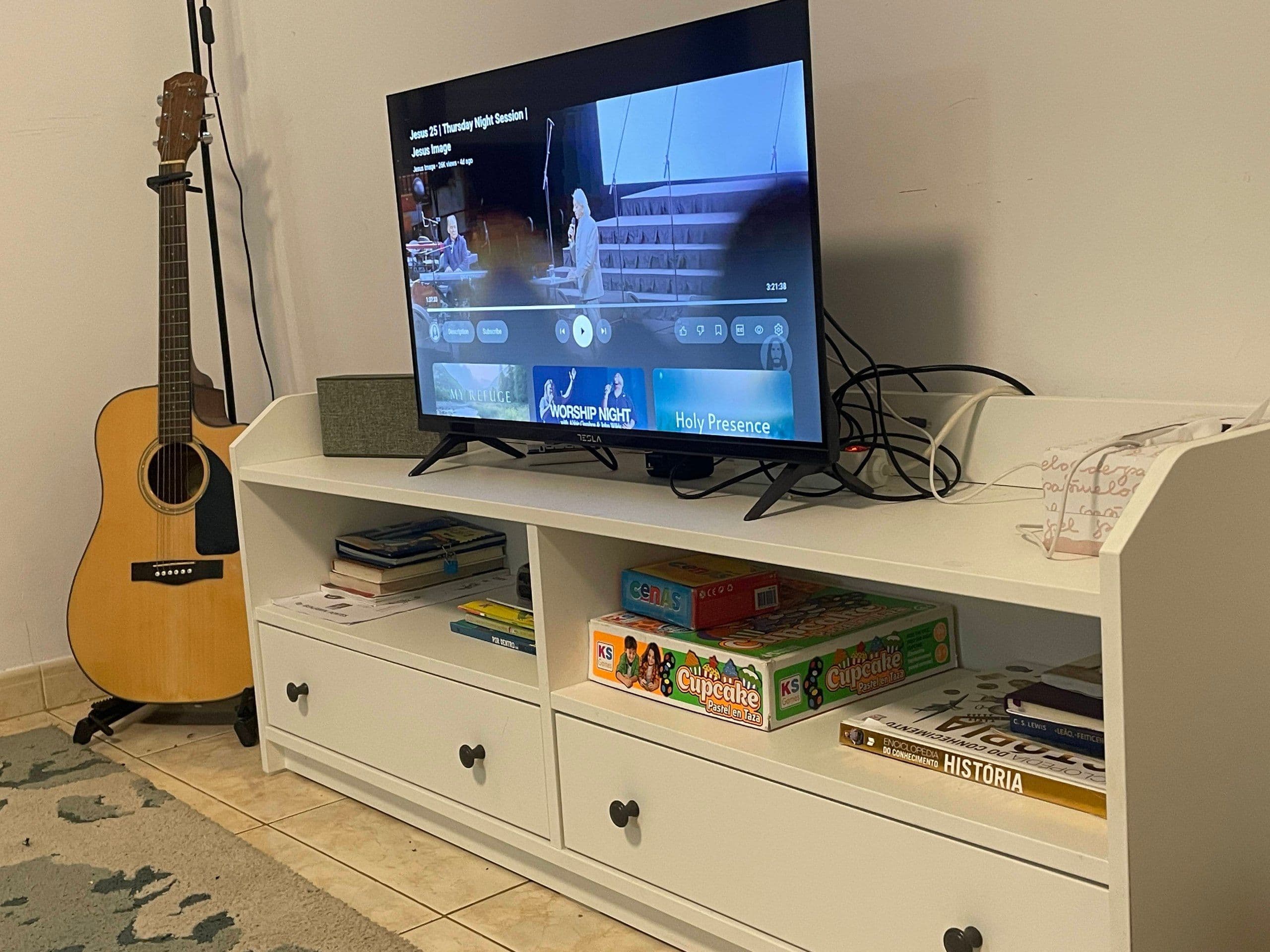 HAUGA móvel TV, cinz, 138x36x54 cm