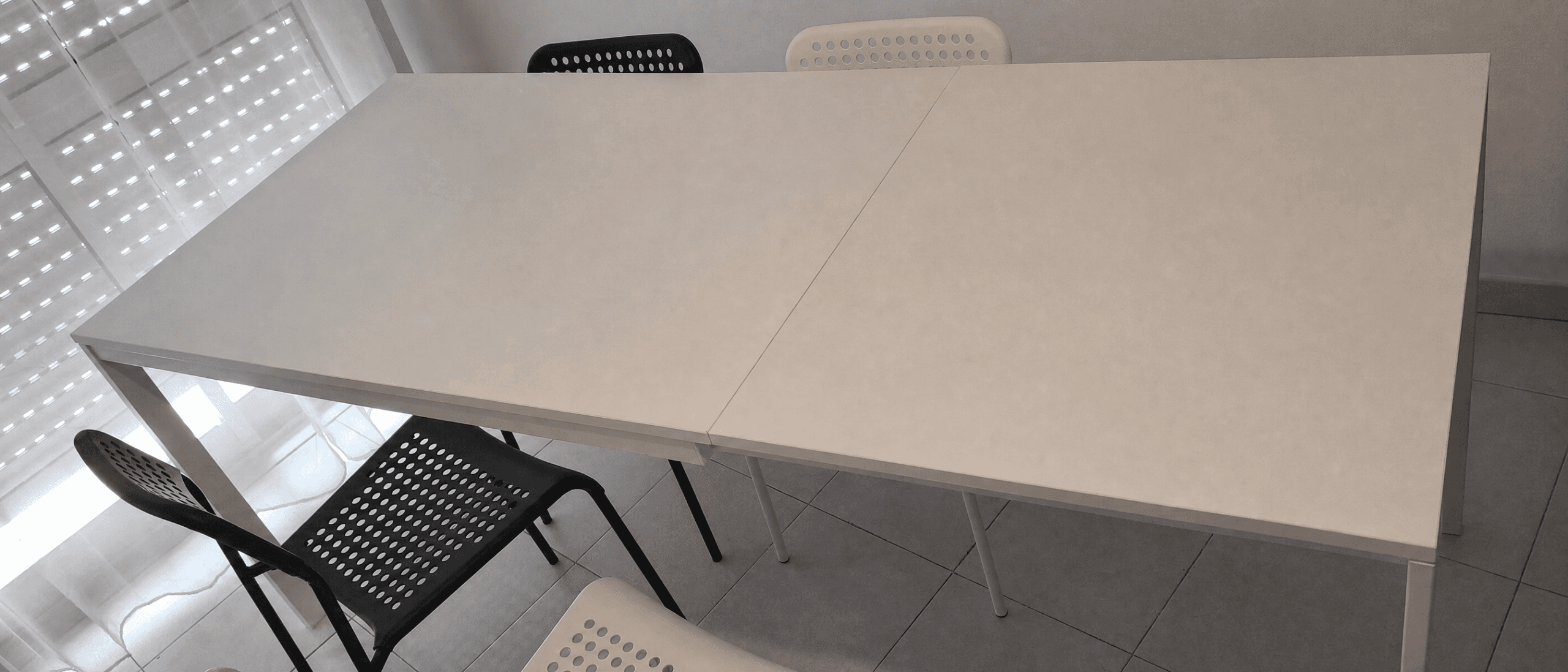 VIHALS / BUSLÄTT table and 6 chairs, white/white pine, 120/180x74 cm
