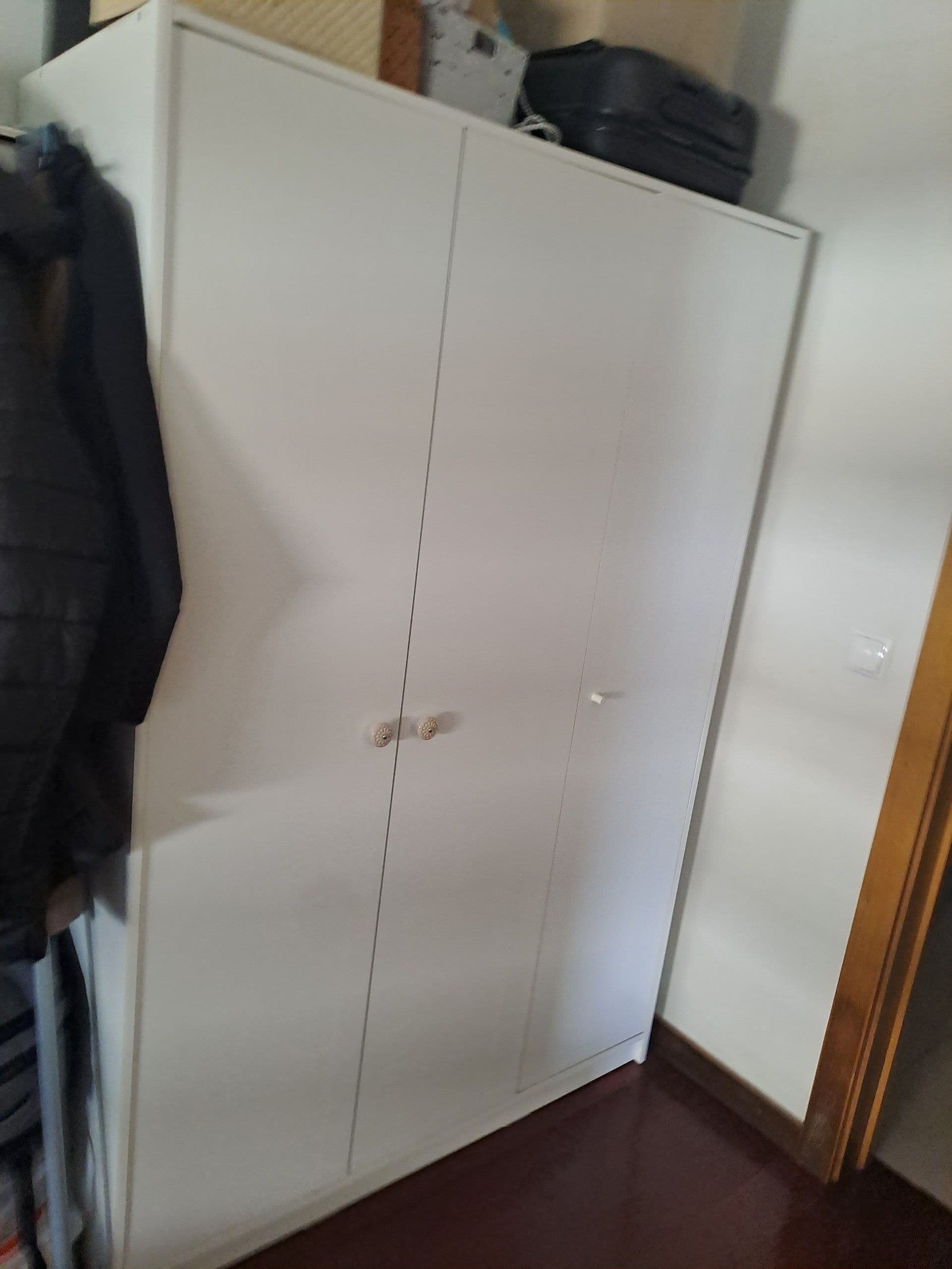 KLEPPSTAD wardrobe with 3 doors, white, 117x55x176 cm