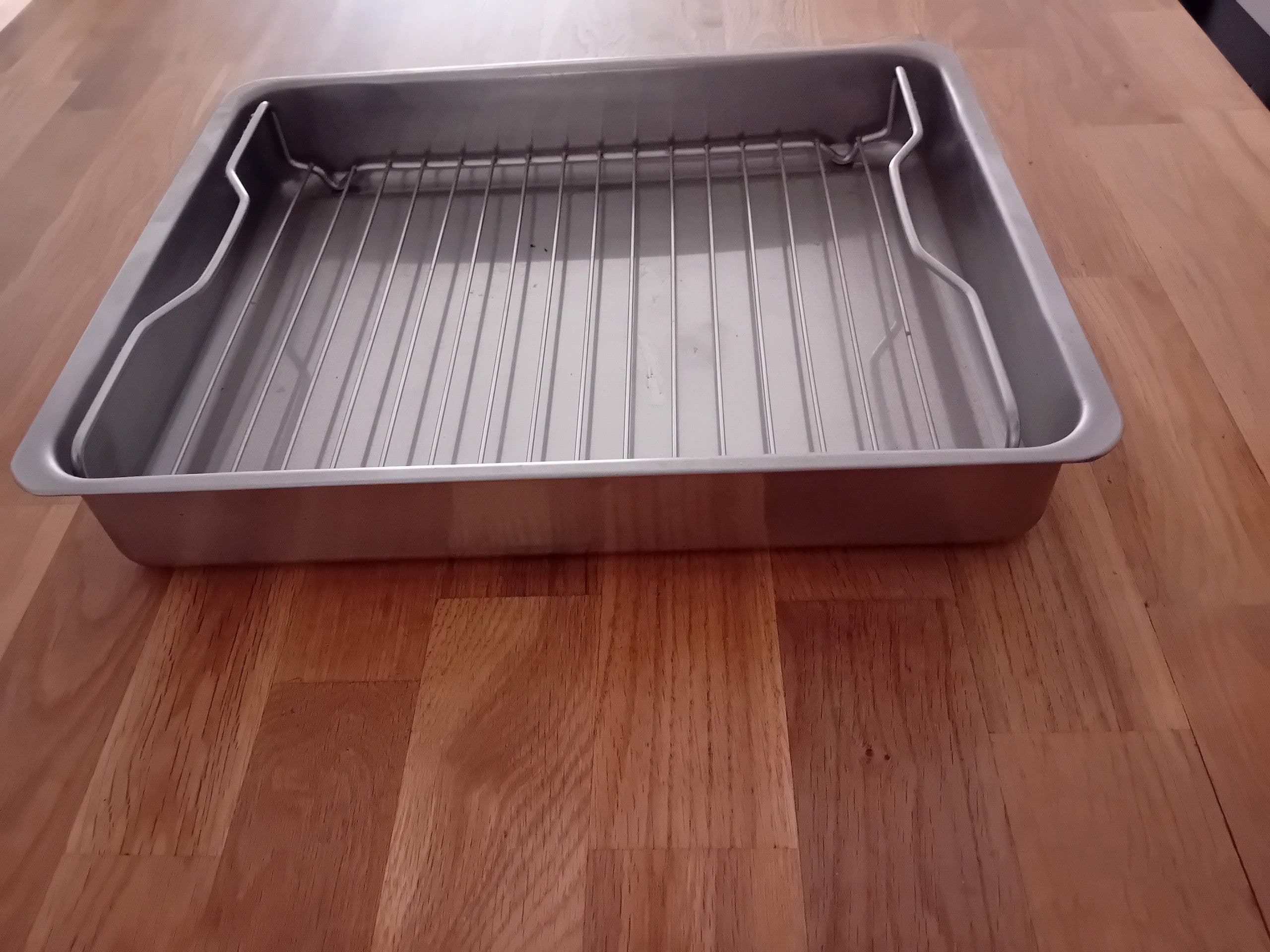 KONCIS roasting tin with grill rack, stainless steel, 40x32 cm