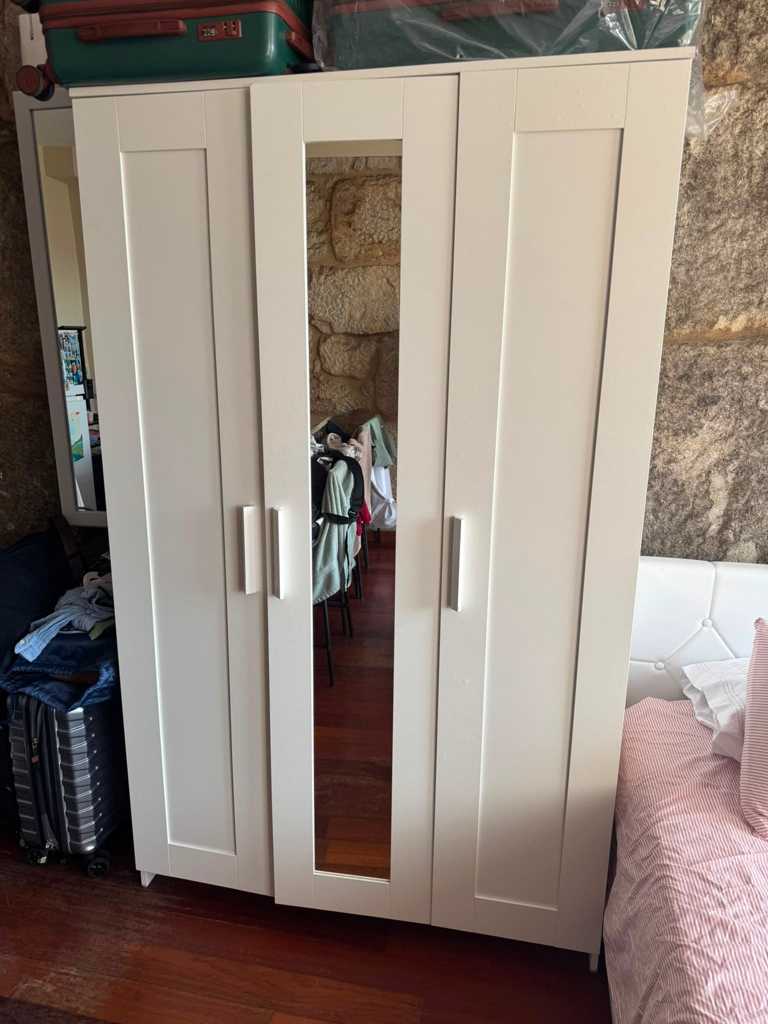 BRIMNES Roupeiro c/3 portas, branco, 117x190 cm