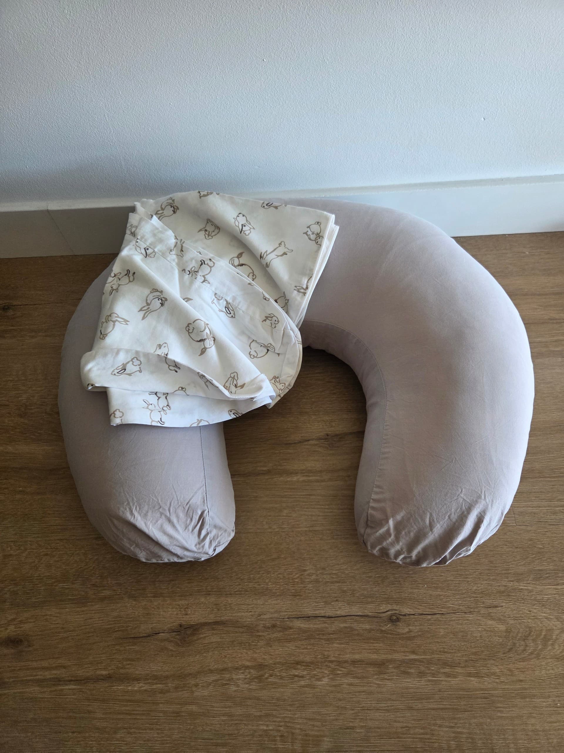 LEN nursing pillow, grey, 60x50x18 cm