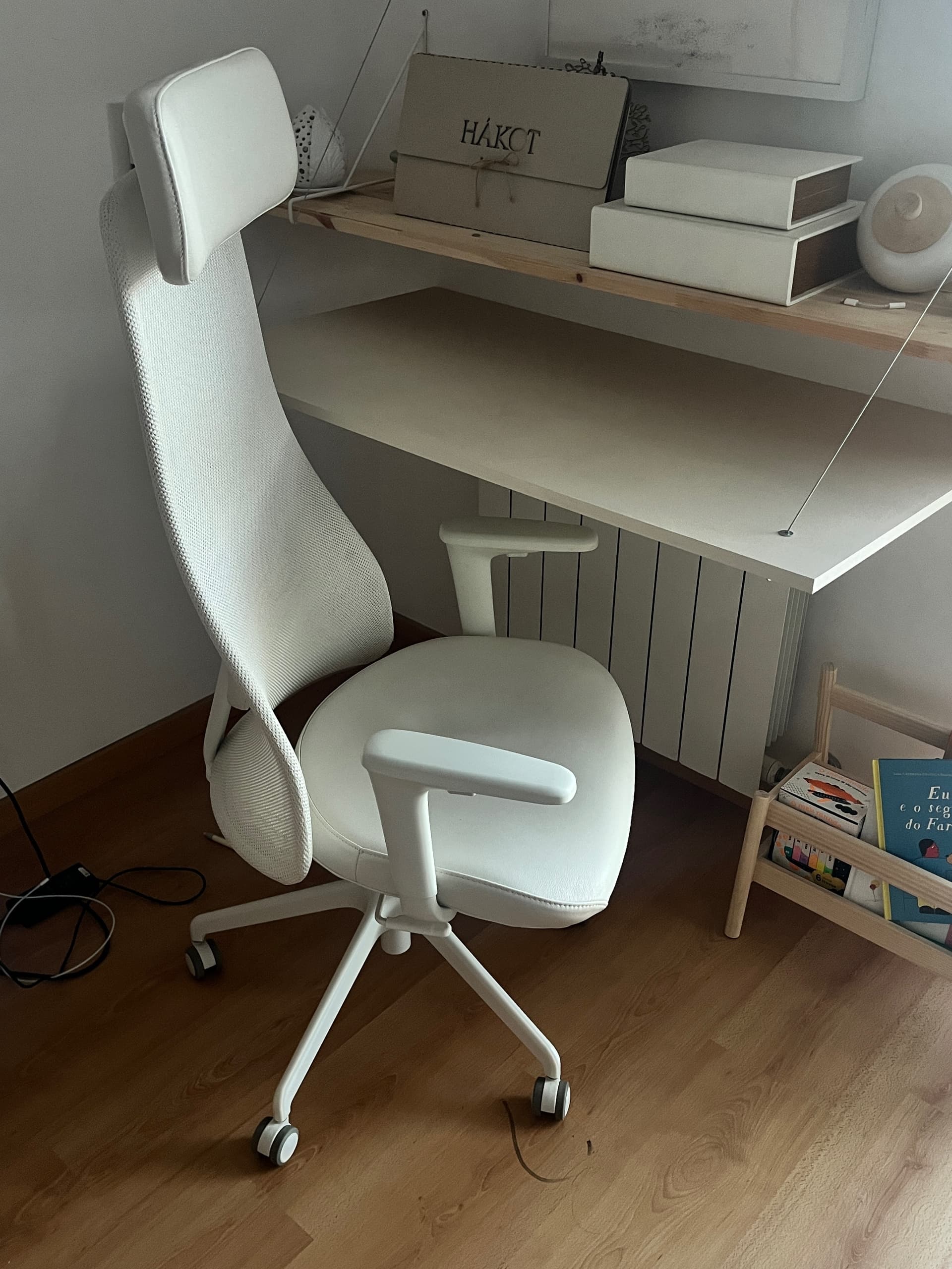 JÄRVFJÄLLET BRANCA office chair with armrests, Grann white