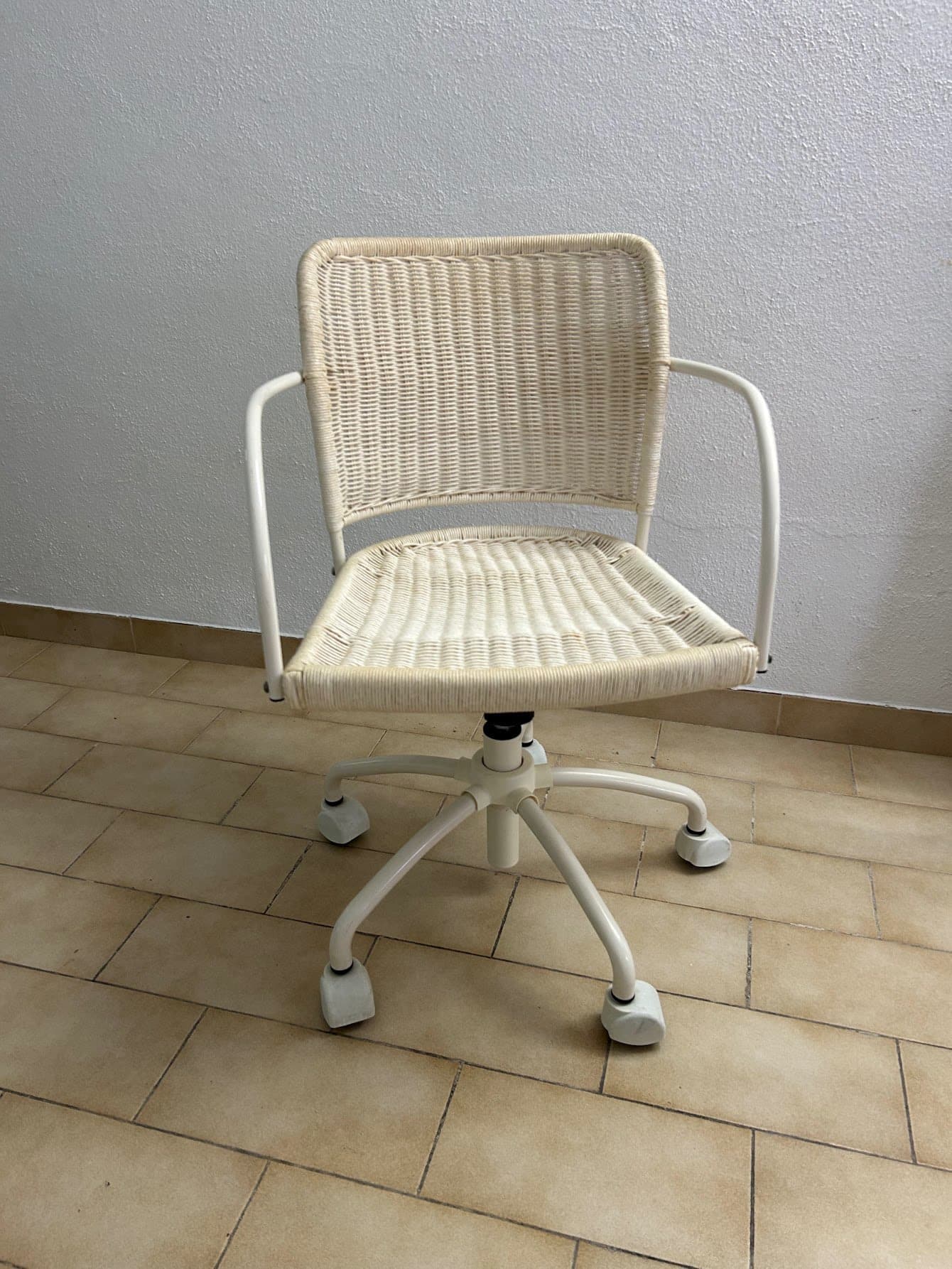 CADEIRA GREGOR office chair with armrests, Gunnared beige/white