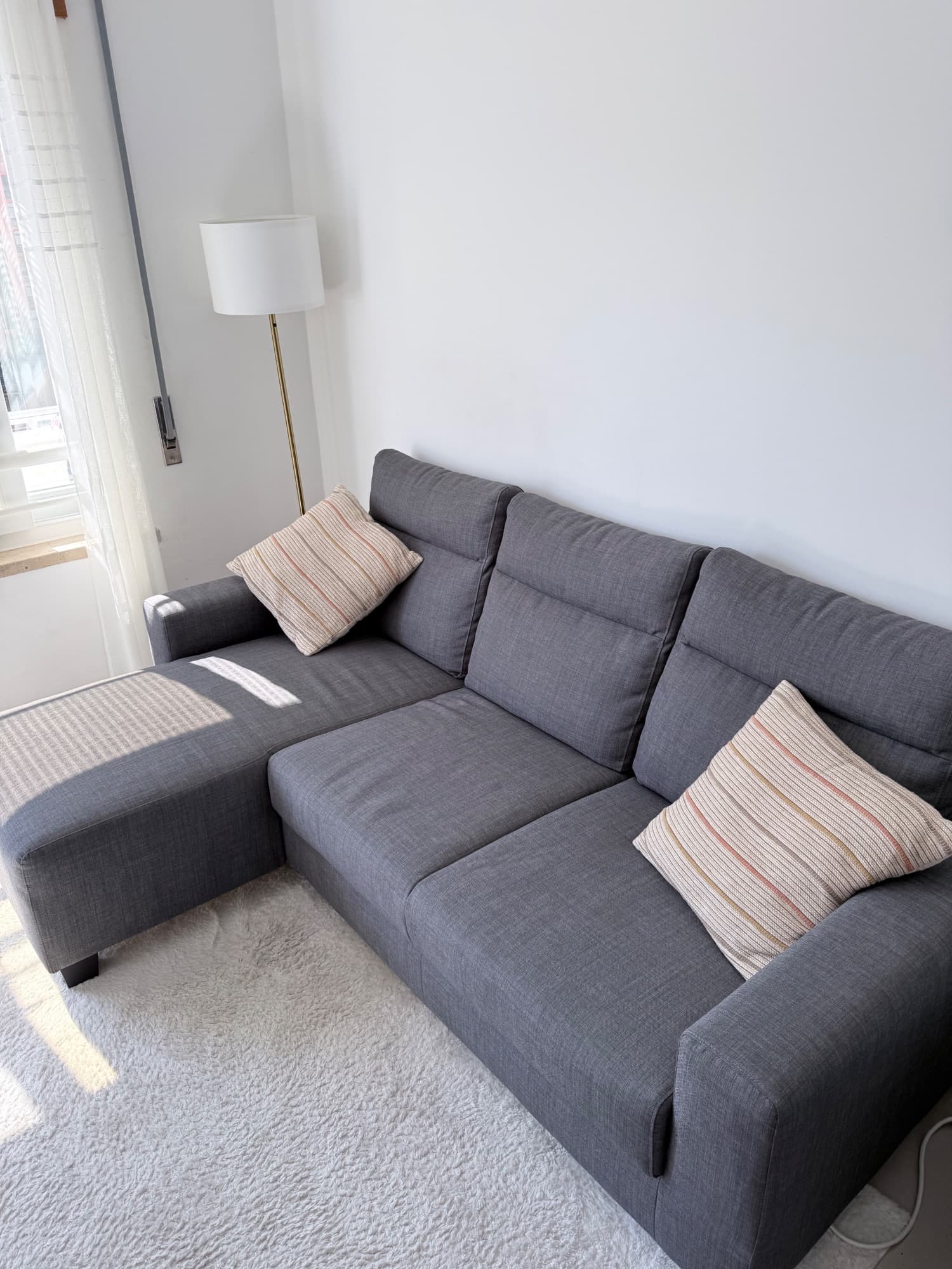 SOFA BOLSTANAS