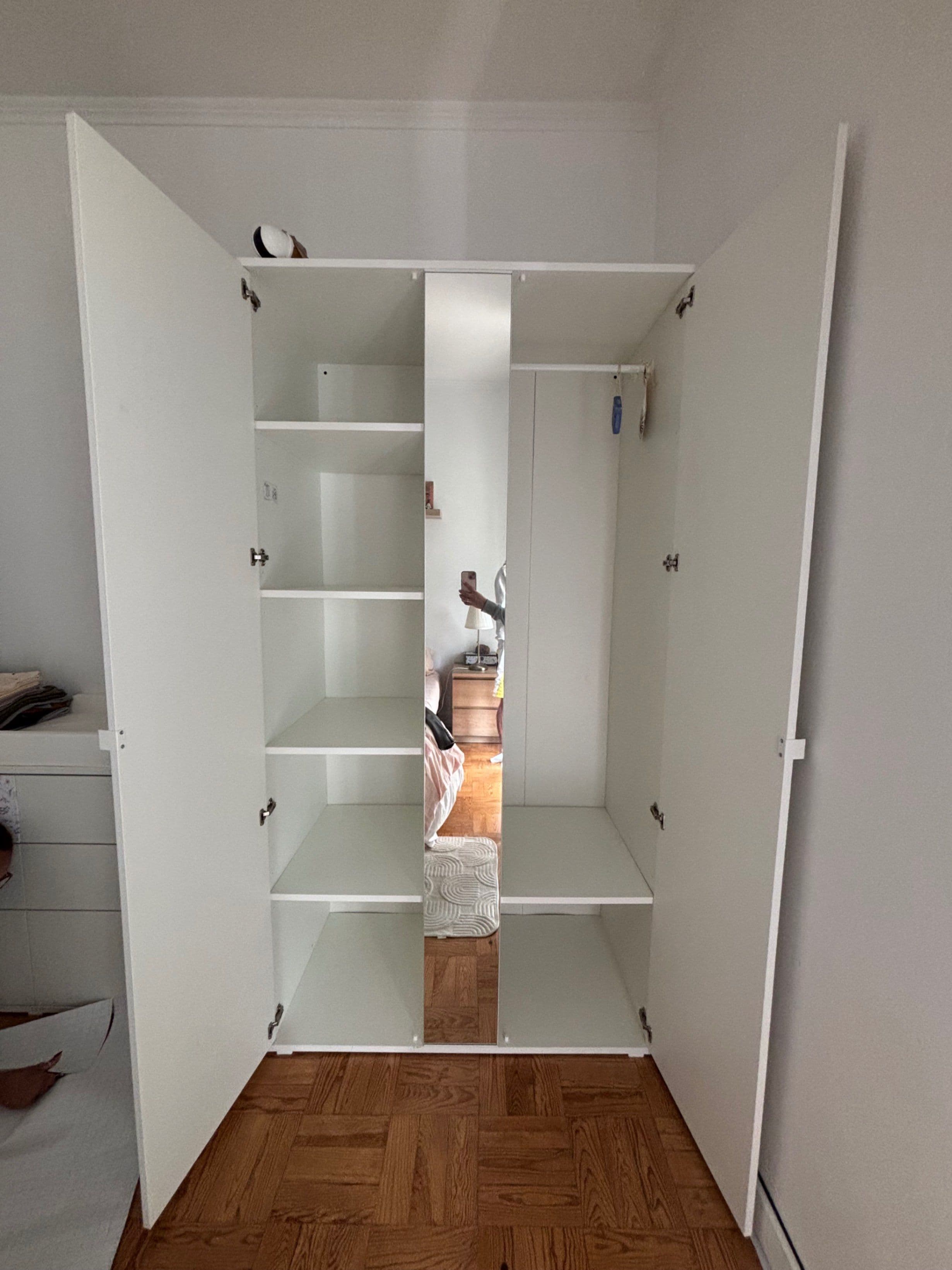 VIHALS wardrobe with 2 doors, white, 105x57x200 cm
