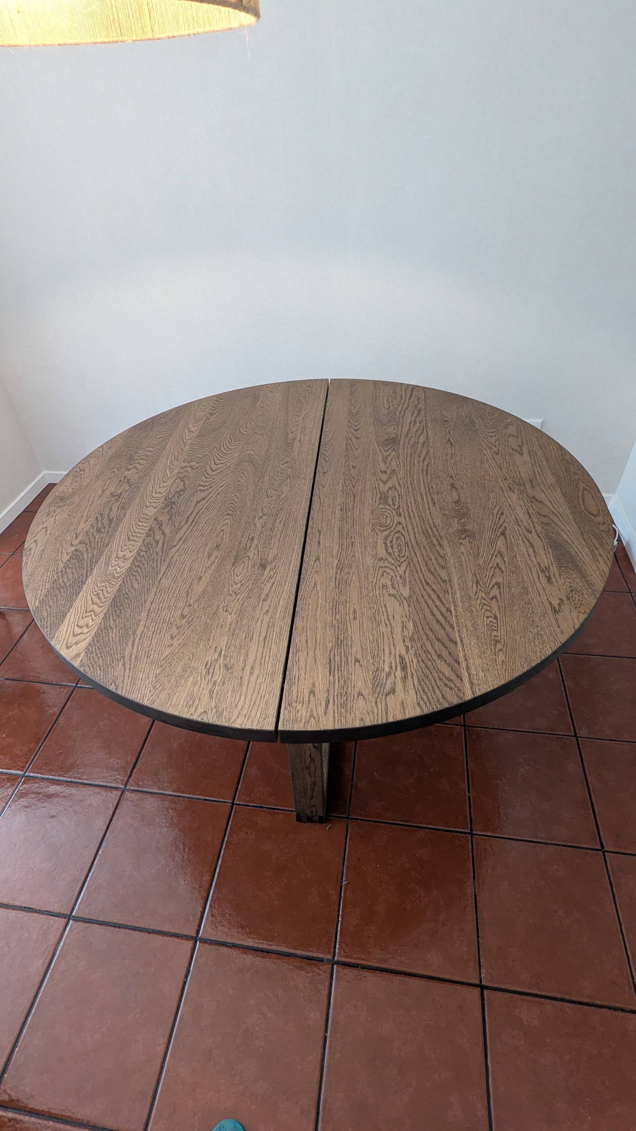 MÖRBYLÅNGA Table, oak veneer brown stained, Diameter: 145 cm