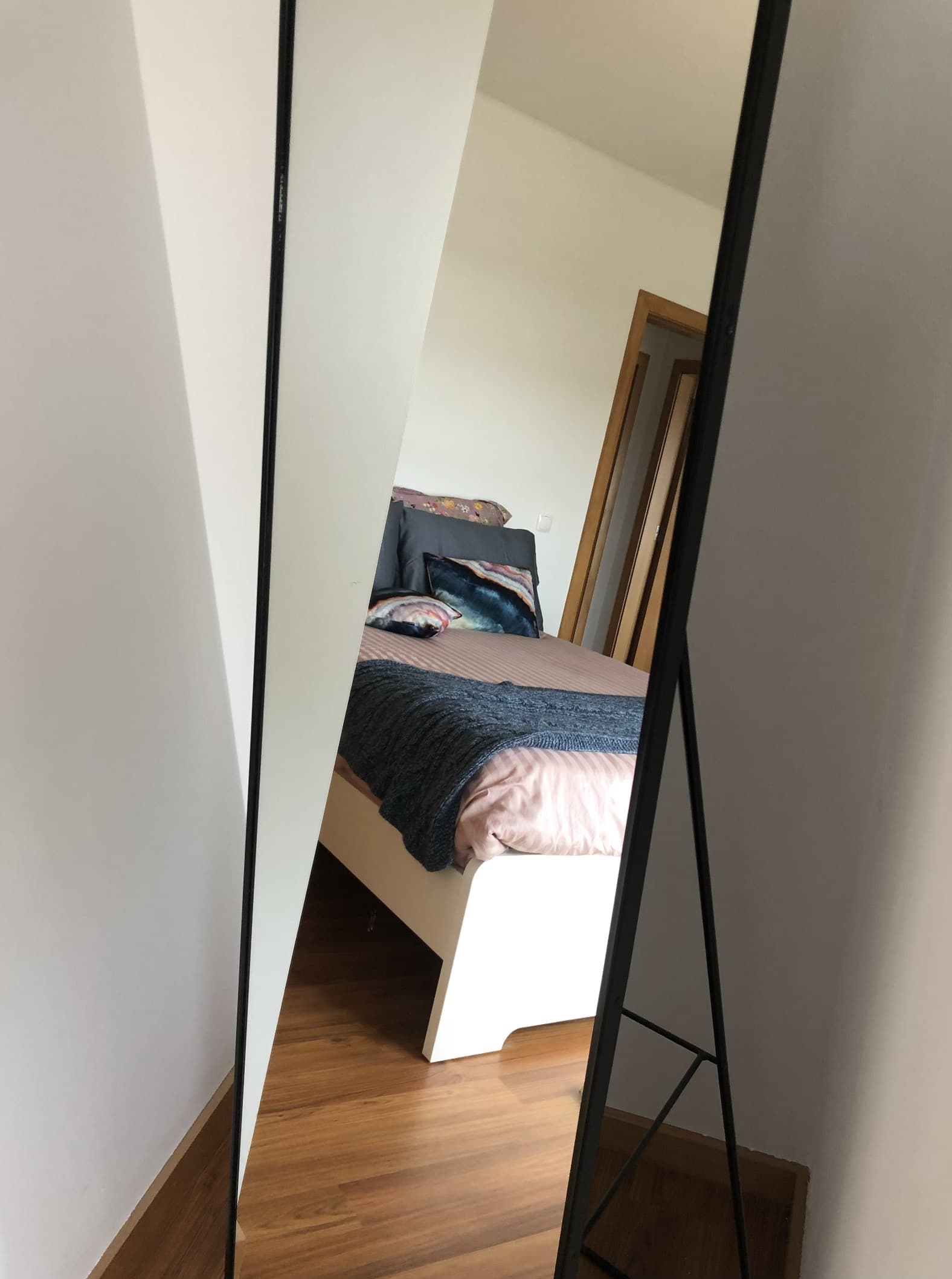 KARMSUND Standing mirror, black, 40x167 cm