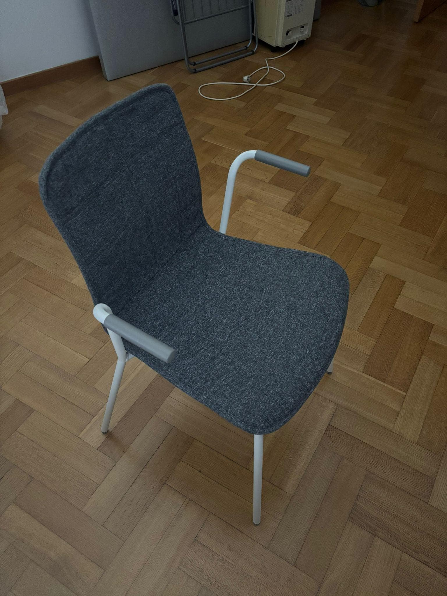 LÄKTARE conference chair, medium grey/white