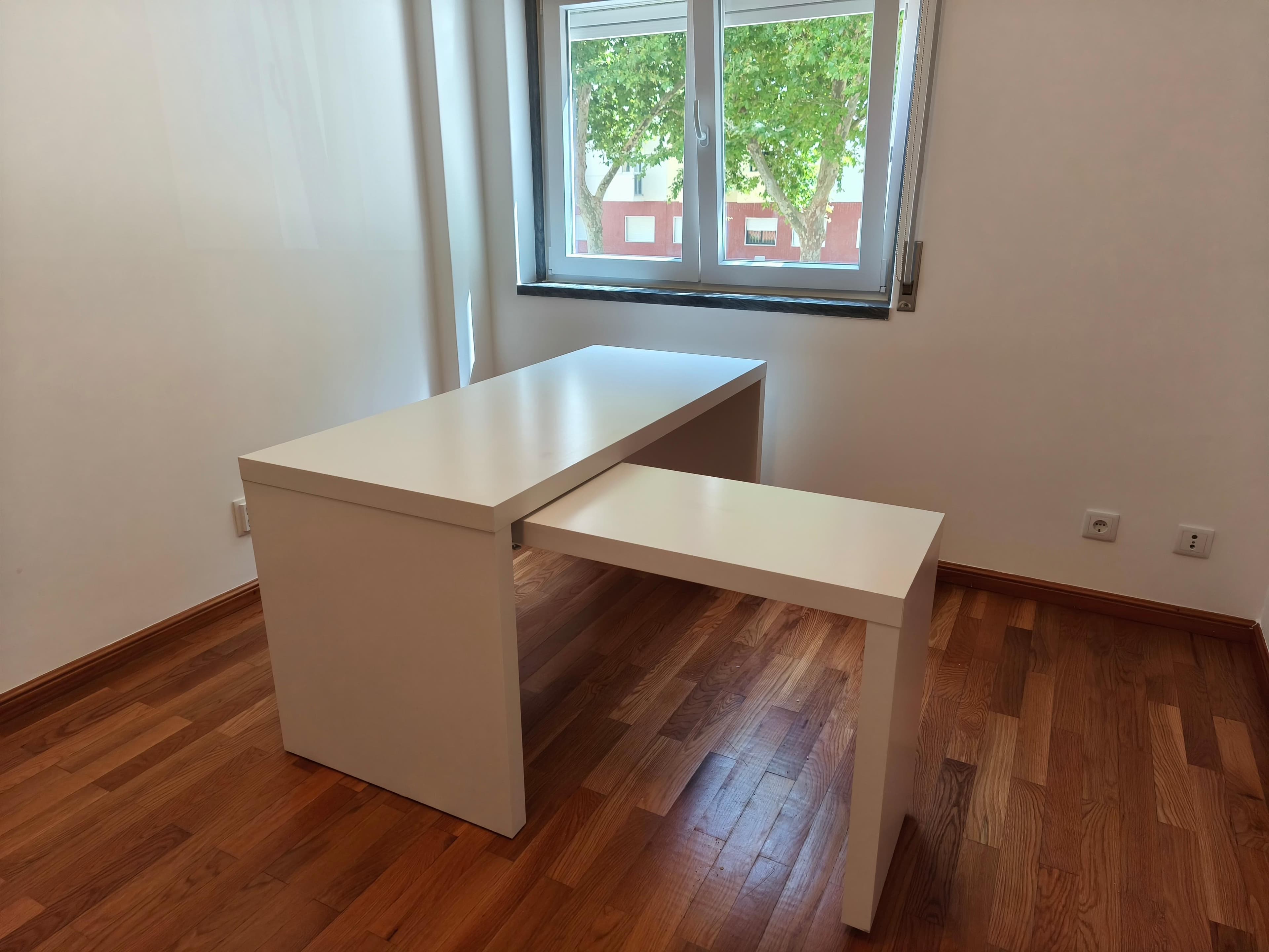 MALM Desk with pull-out panel, white, 151x65 cm