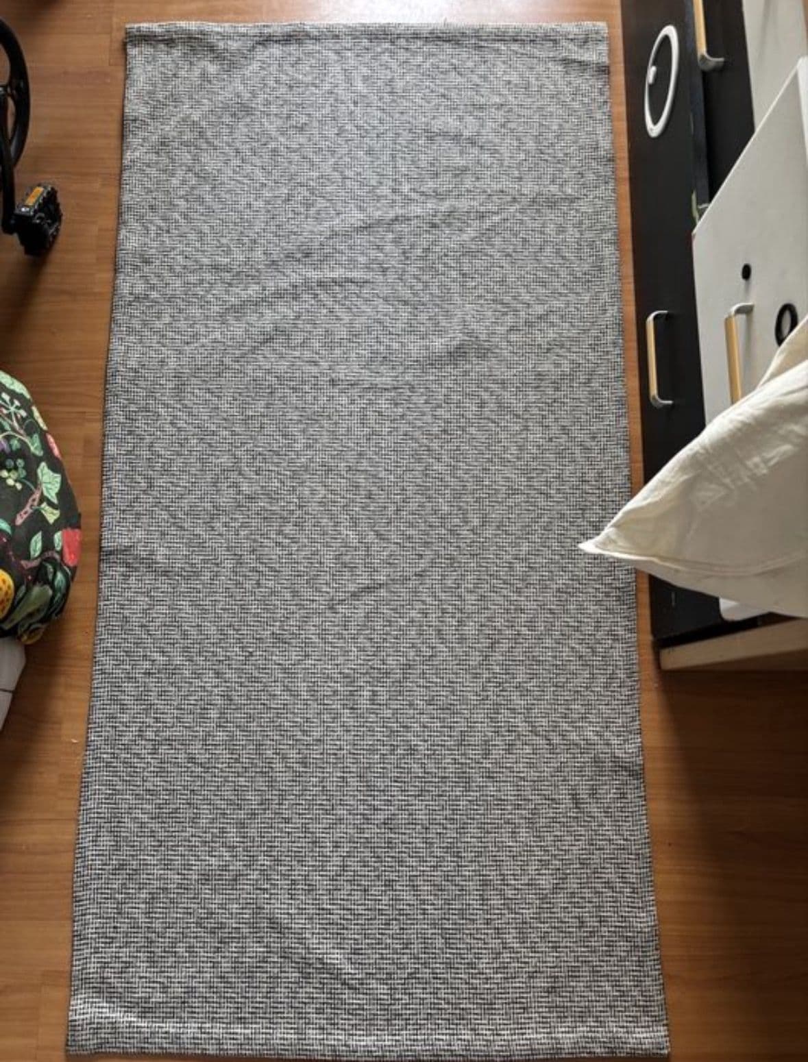 TIPHEDE rug, flatwoven, black/natural, 80x150 cm