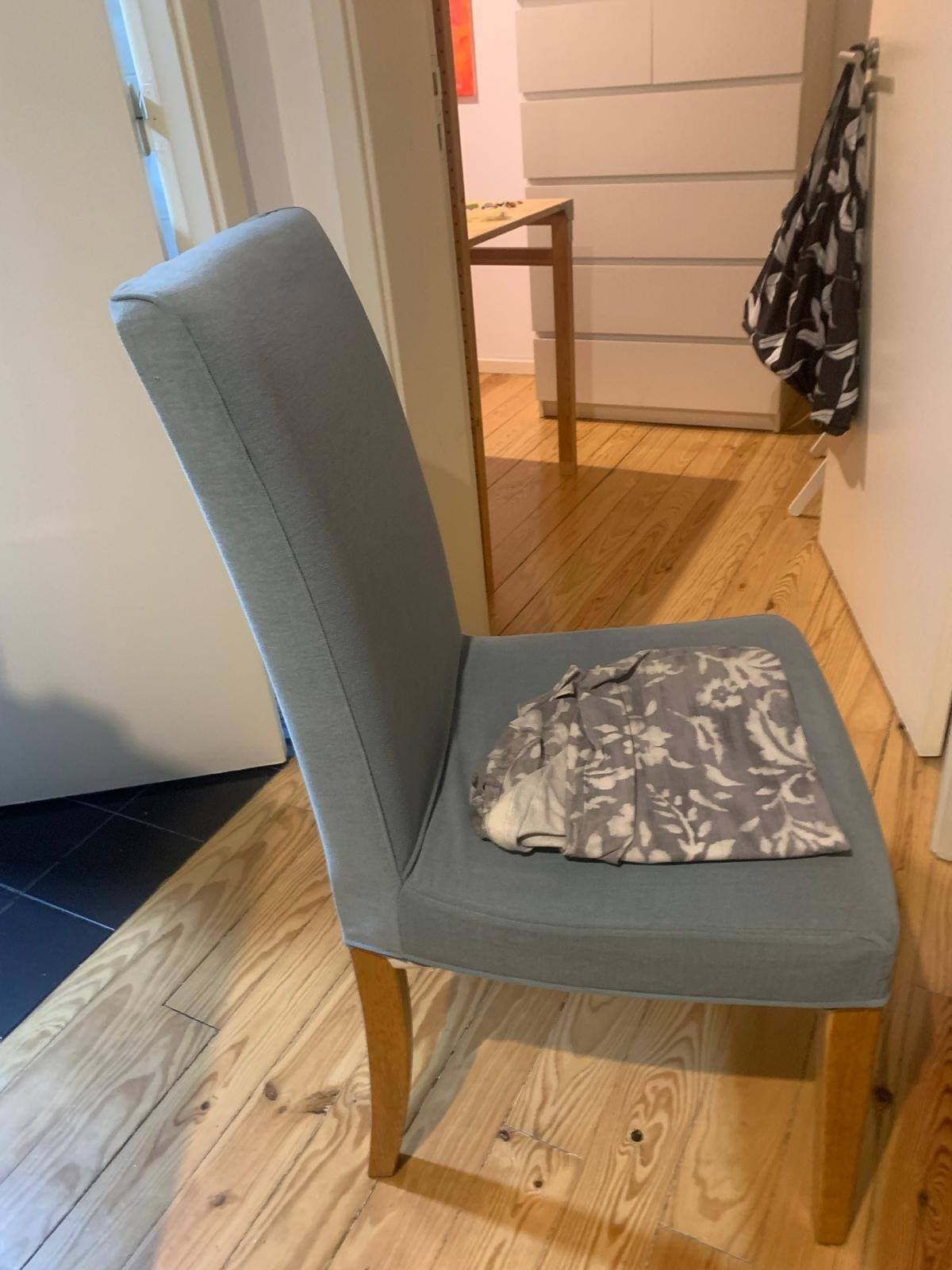 BERGMUND chair, oak effect/Orrsta light grey