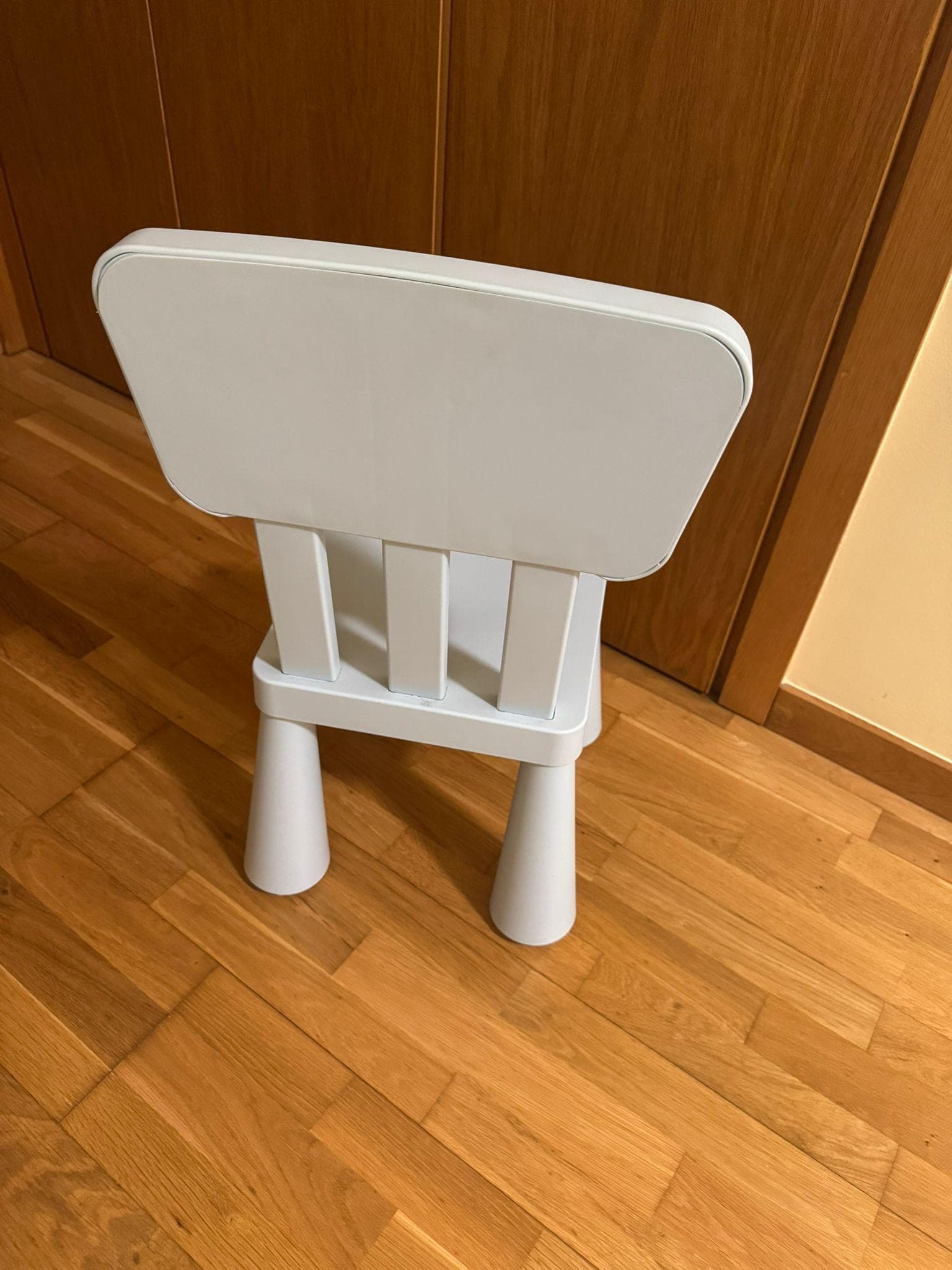 MAMMUT Children's chair, in/outdoor, white, Width: 39 cm