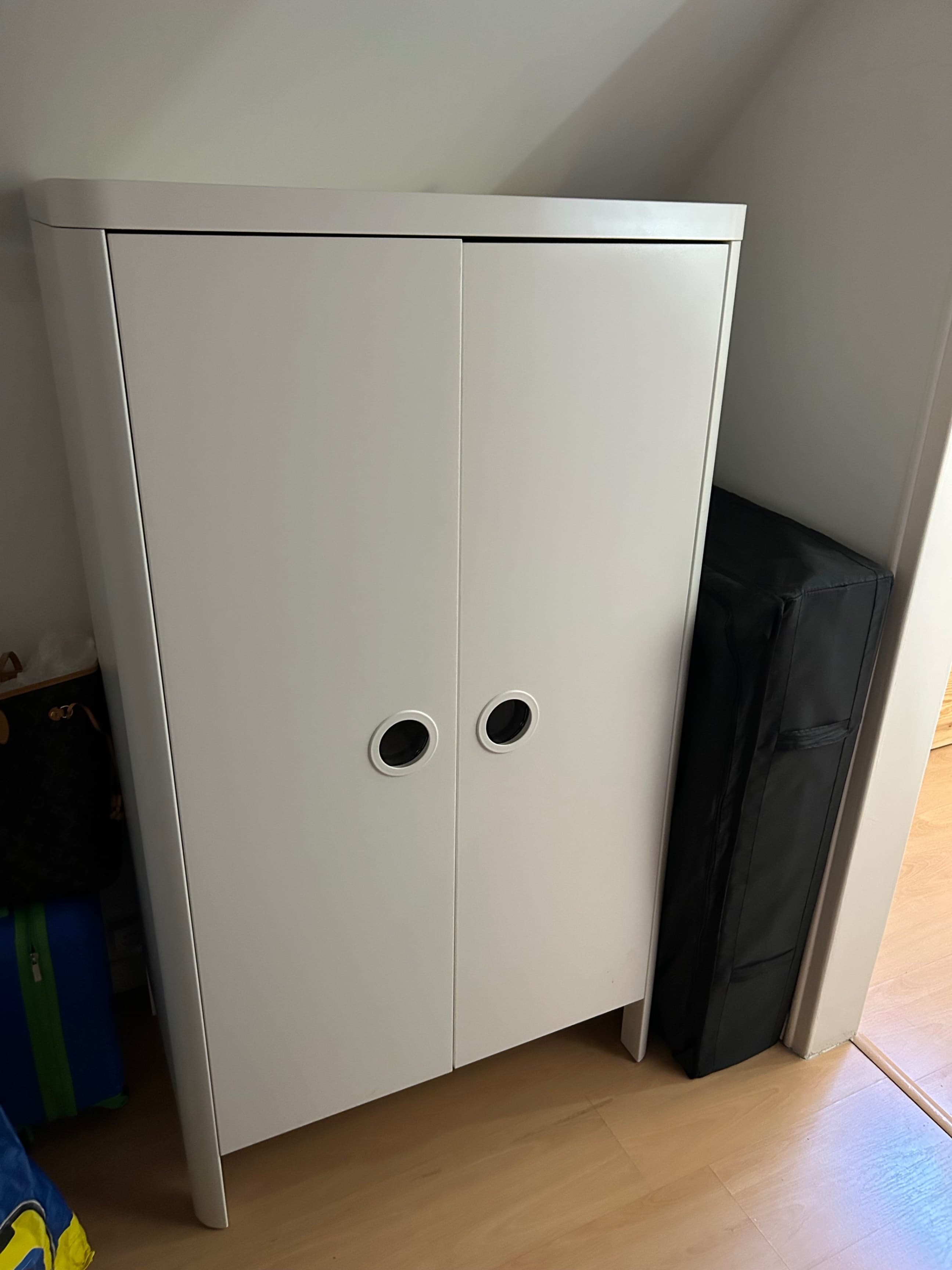 BUSUNGE Wardrobe, white, 80x139 cm