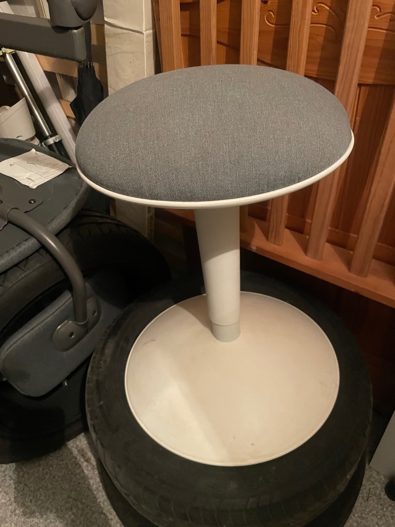 VITAMIN stool, Lehult grey-blue/white