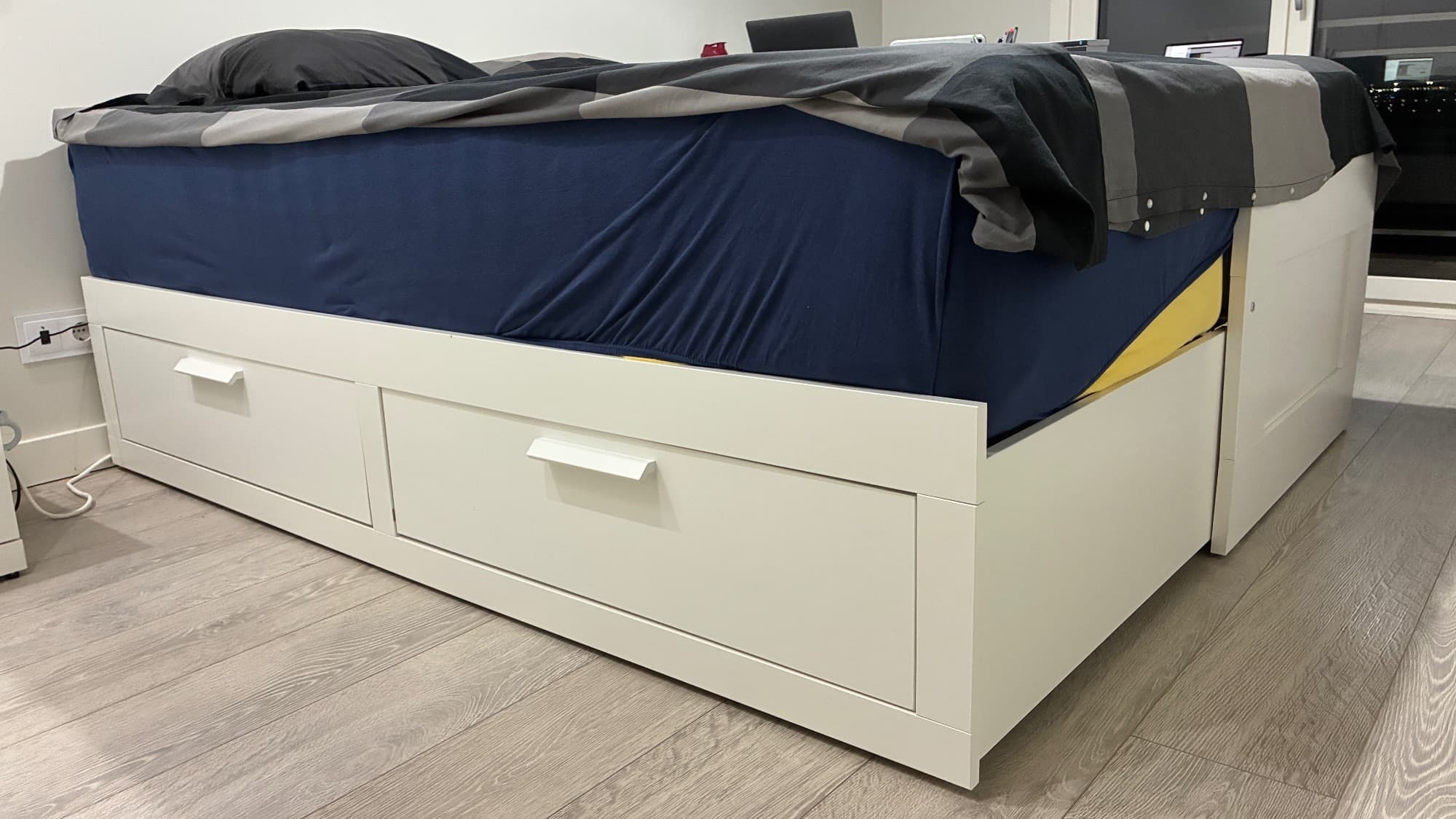 BRIMNES day-bed w 2 drawers/2 mattresses, white/Åsvang firm