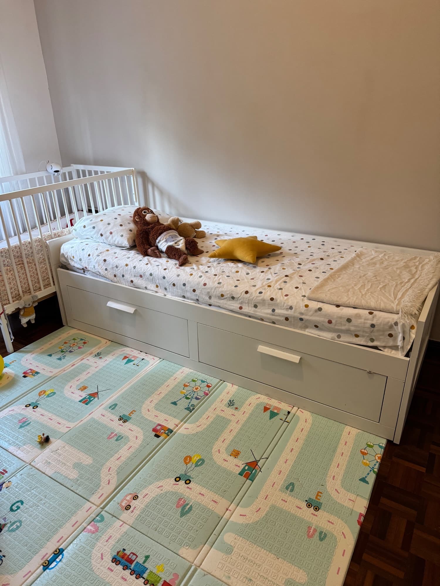BRIMNES + 2 COLCHOES day-bed w 2 drawers/2 mattresses