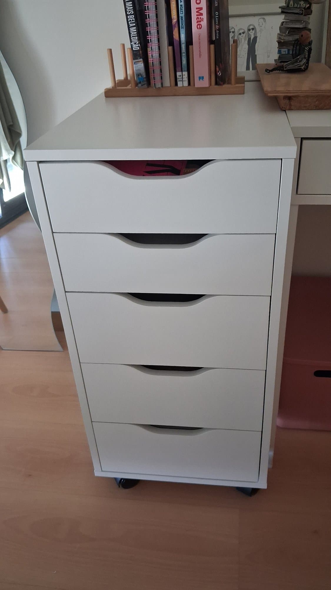 ALEX drawer unit on castors, white/black, 36x76 cm