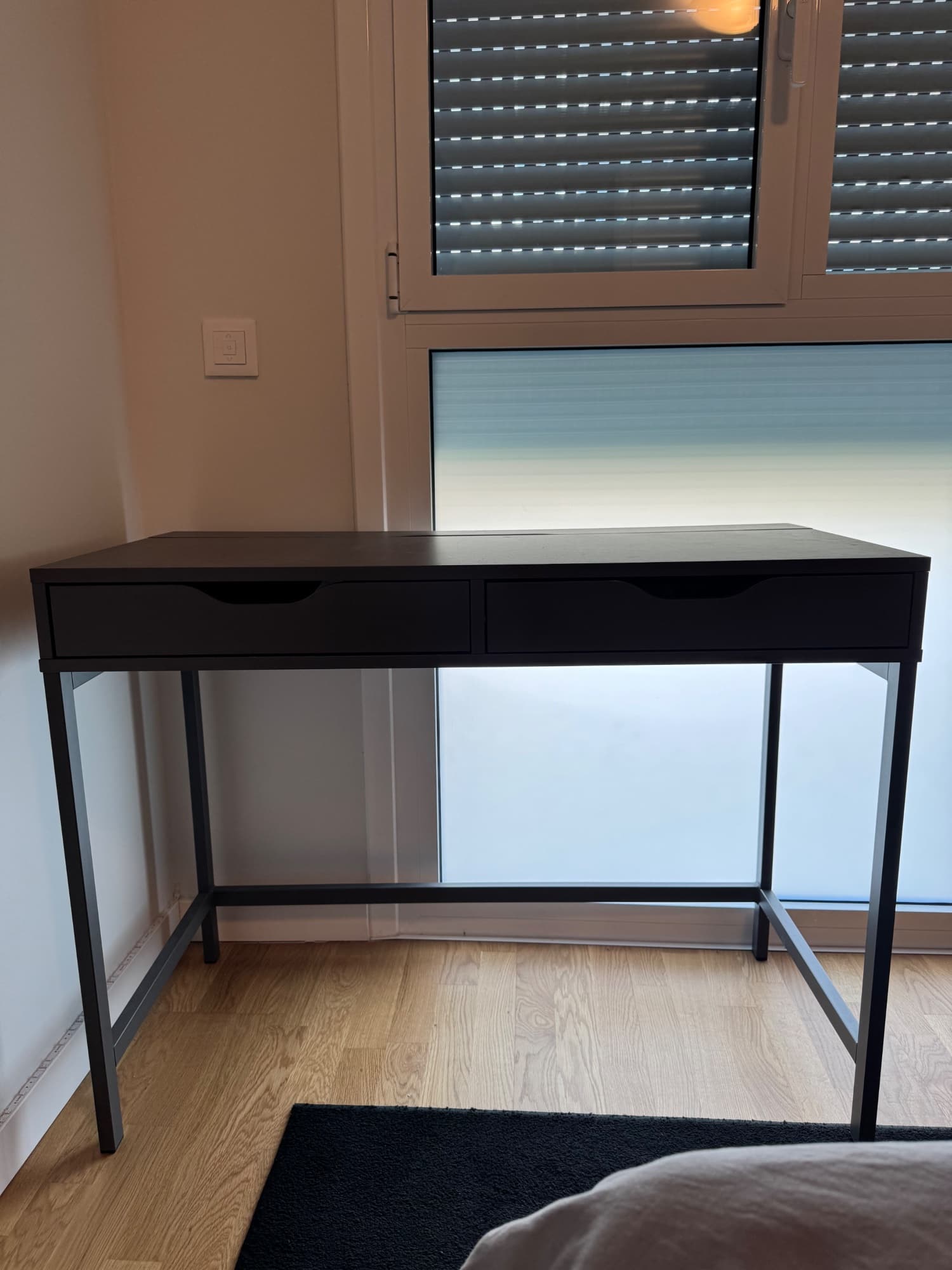 ALEX desk, grey